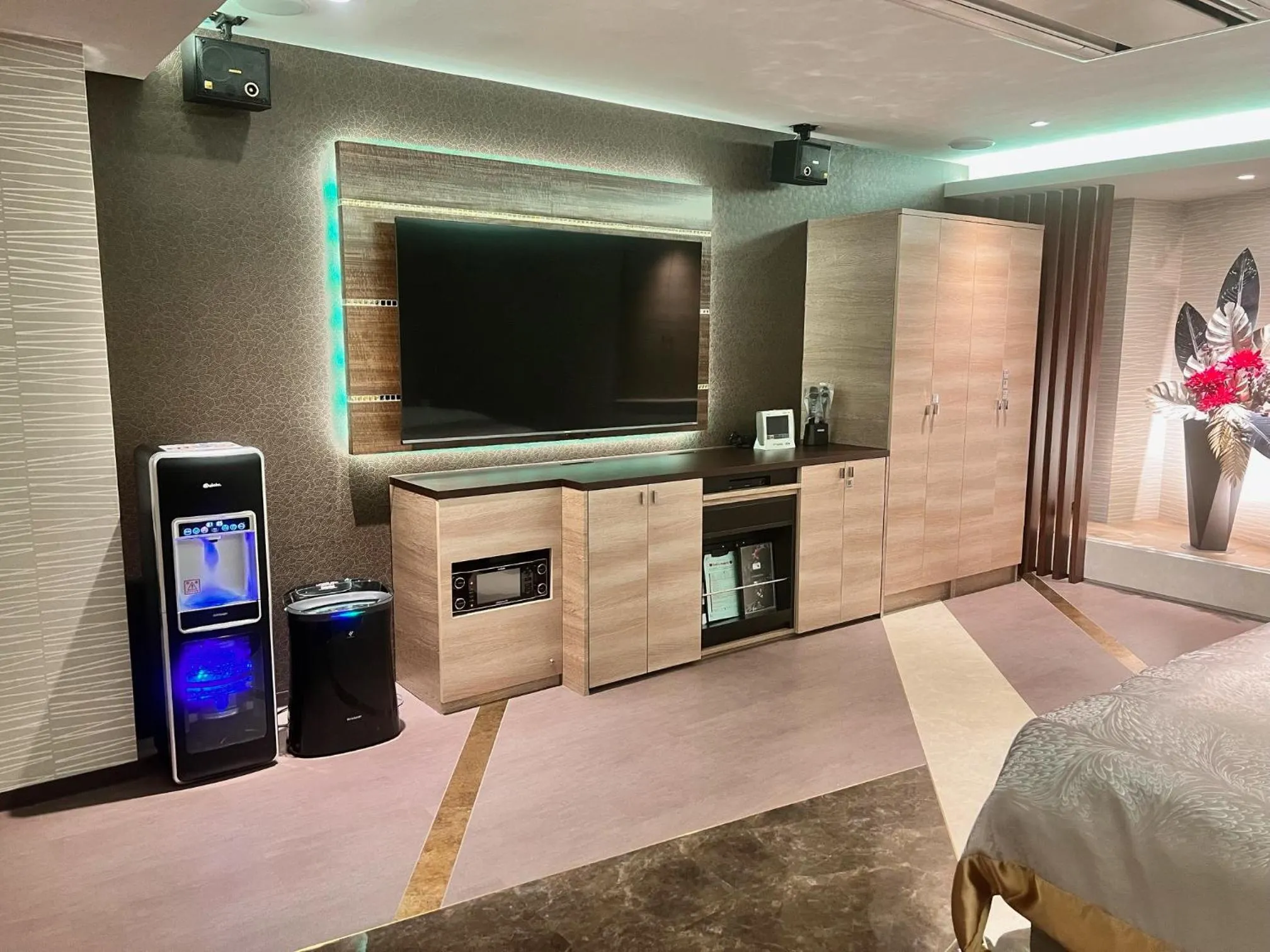 Hotel Crystal Gate Nagoya - Couple Hotel