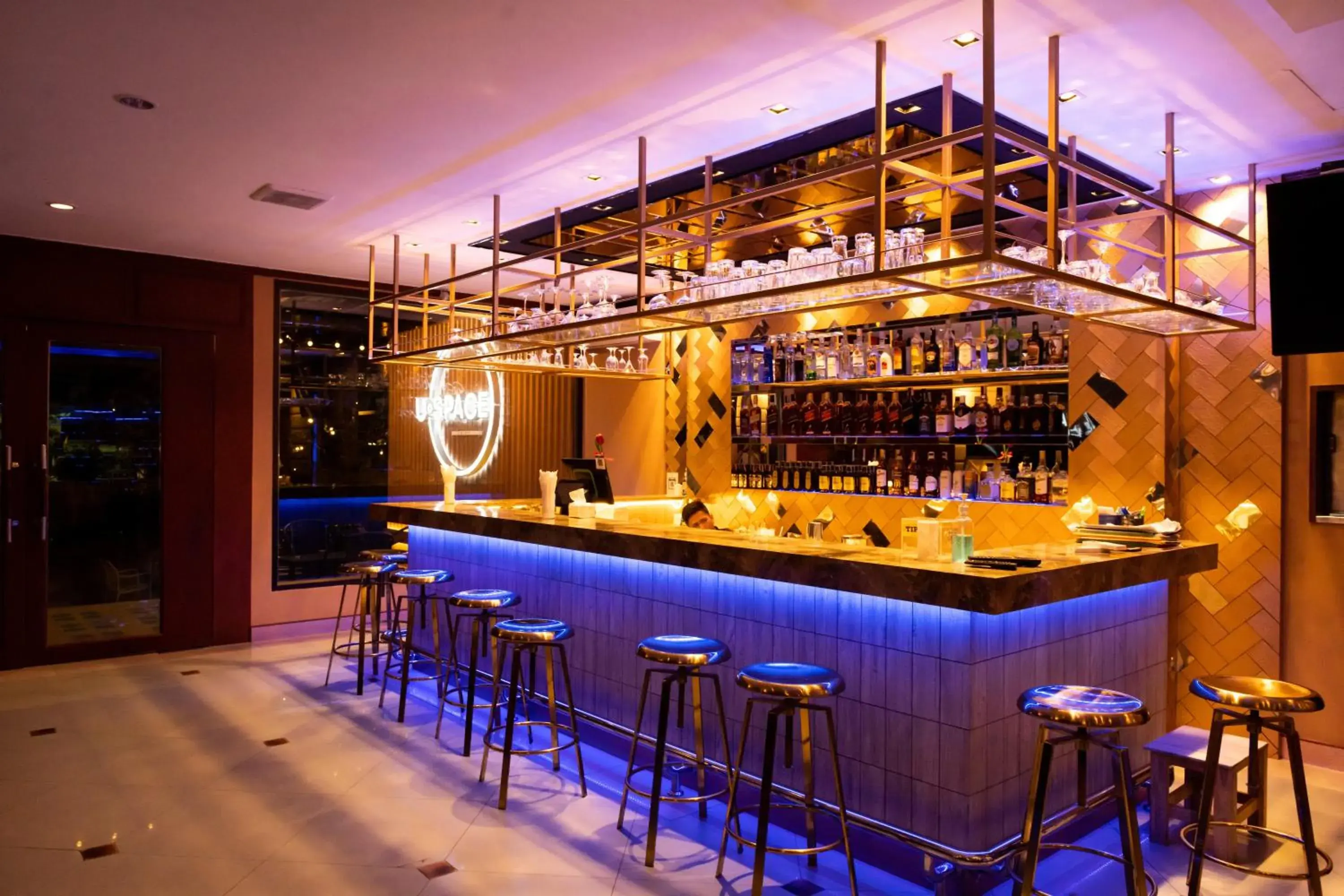 Restaurant/places to eat in President Hotel Udonthani Restaurant/places to eat in President Hotel Udonthani