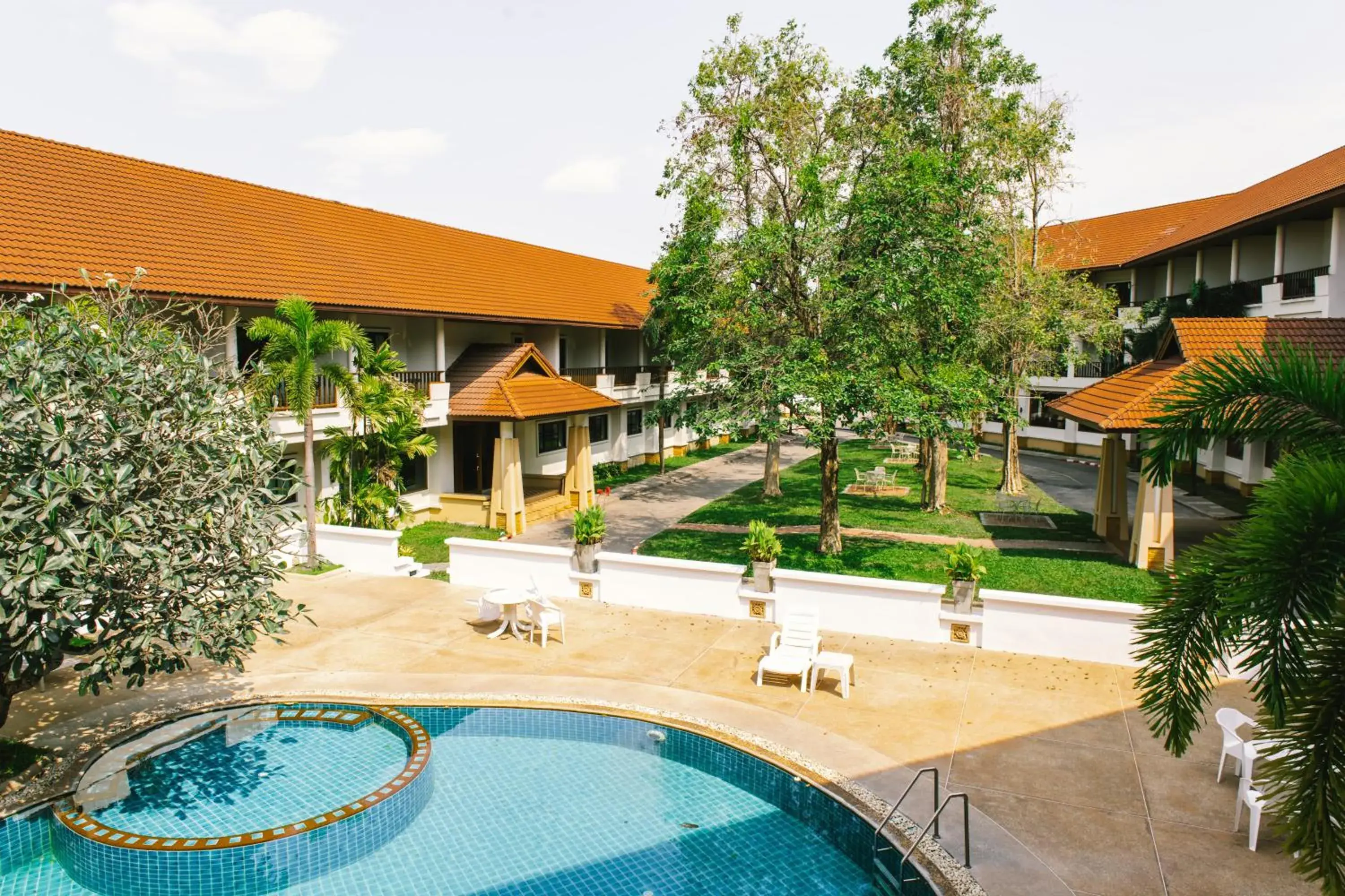 Swimming pool in President Hotel Udonthani Swimming pool in President Hotel Udonthani