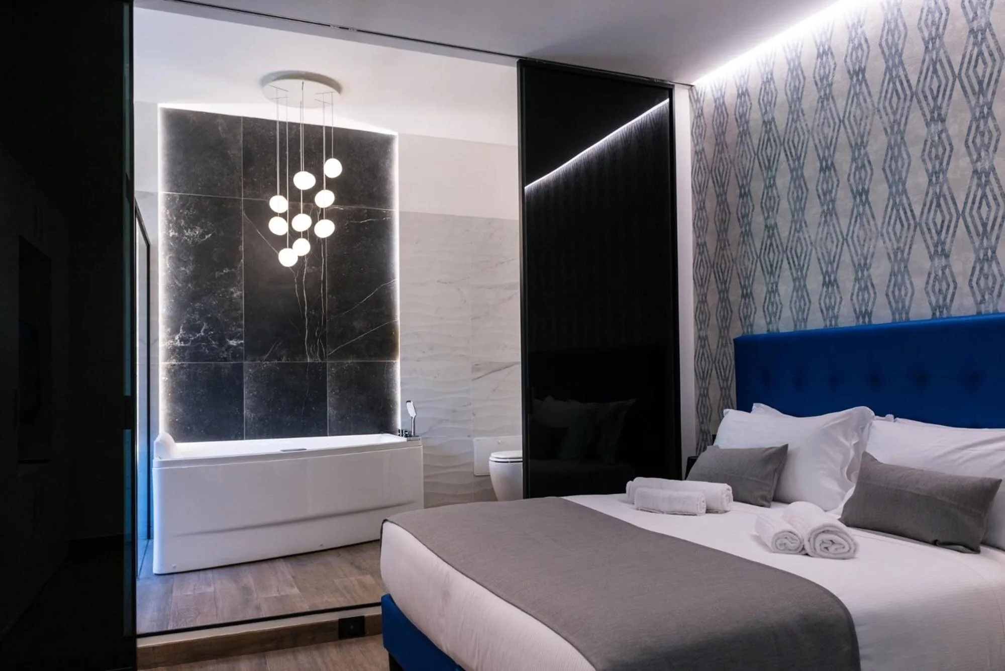 Bed in St. Peter Manor