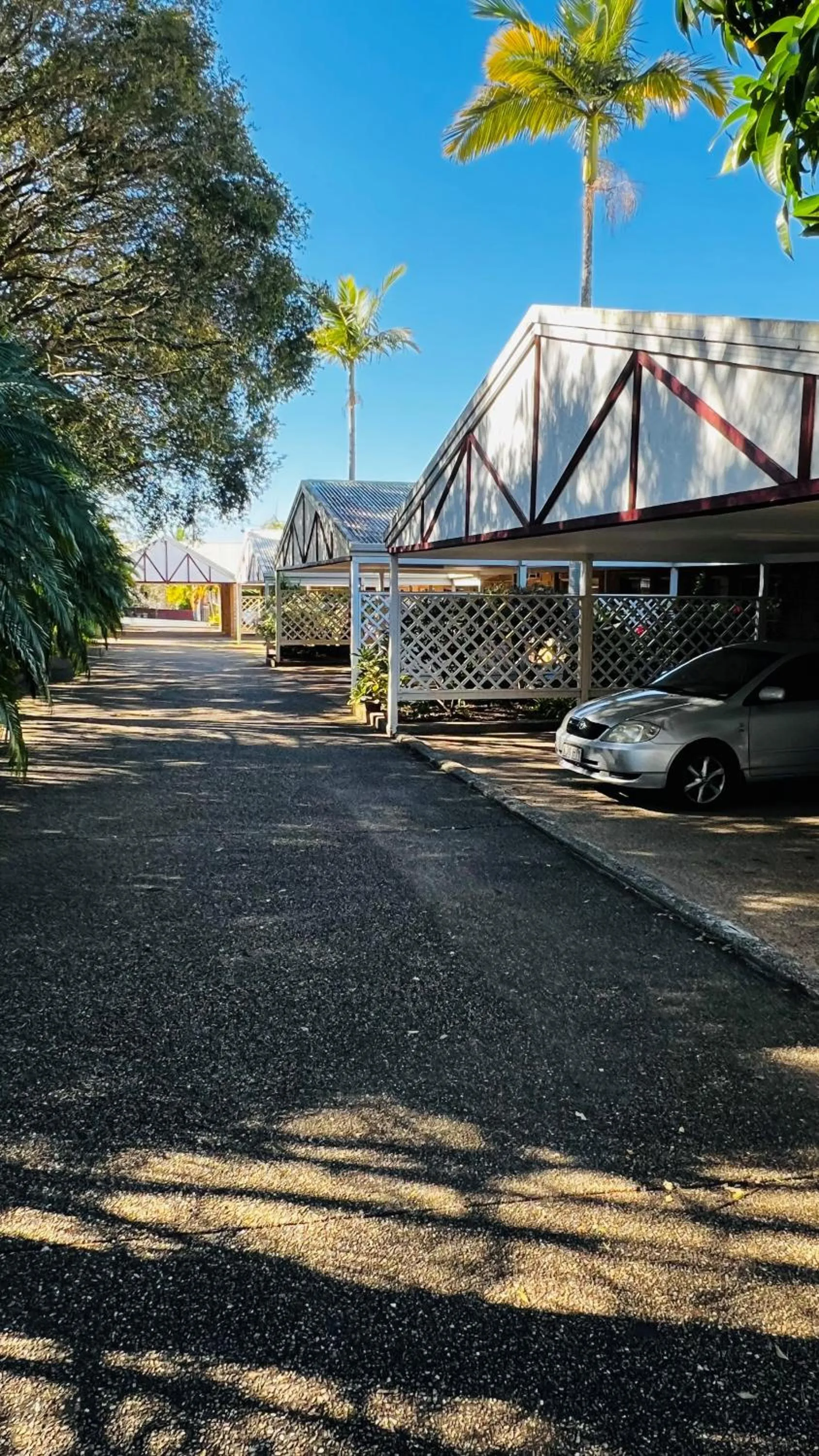 Parking in Beenleigh Village Motel