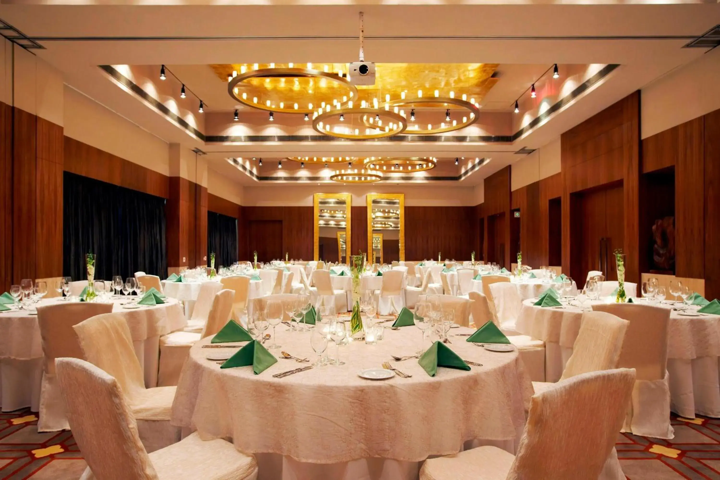 Meeting/conference room, Banquet Facilities in The Westin Sohna Resort & Spa