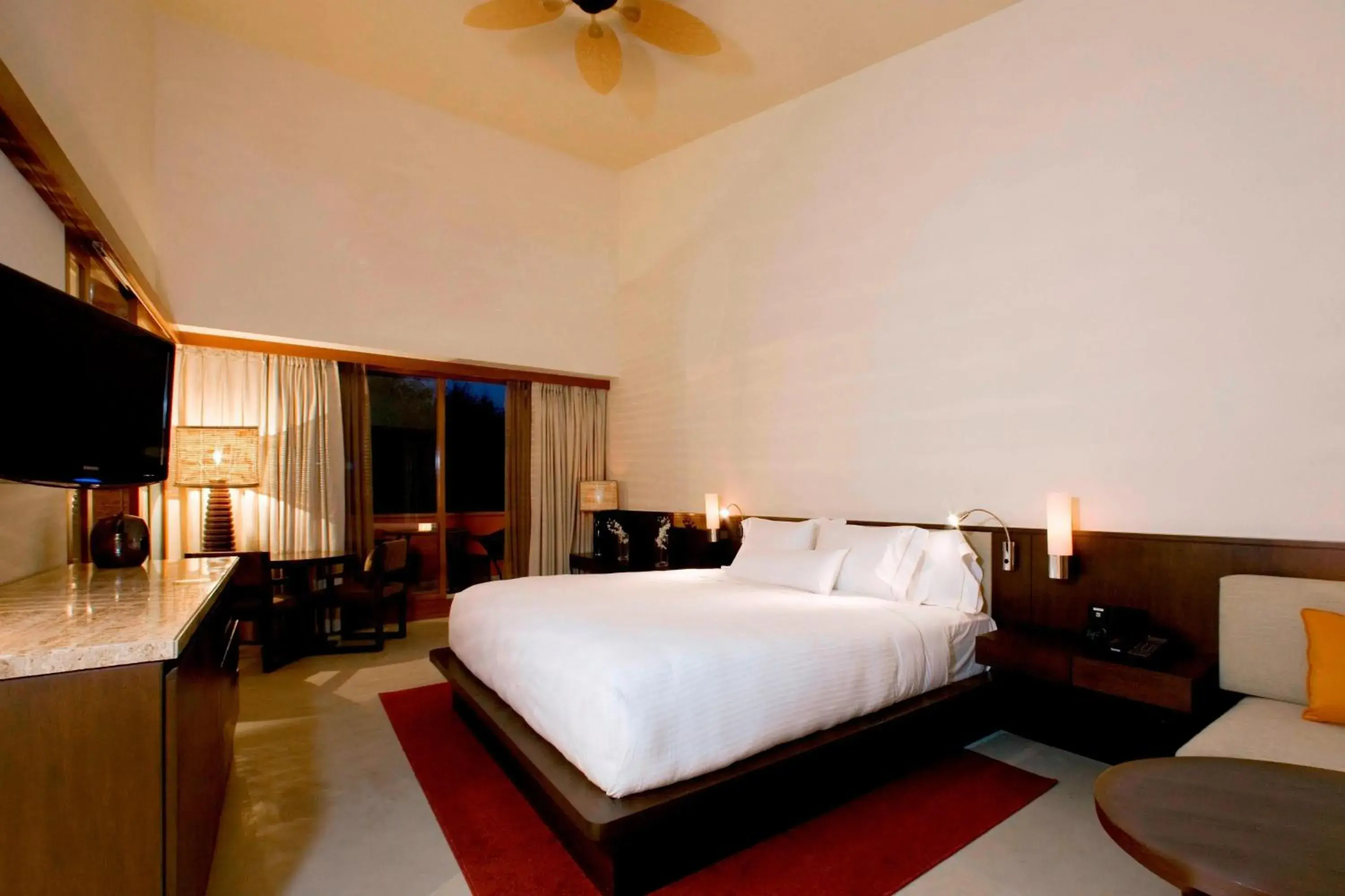 Photo of the whole room, Bed in The Westin Sohna Resort & Spa