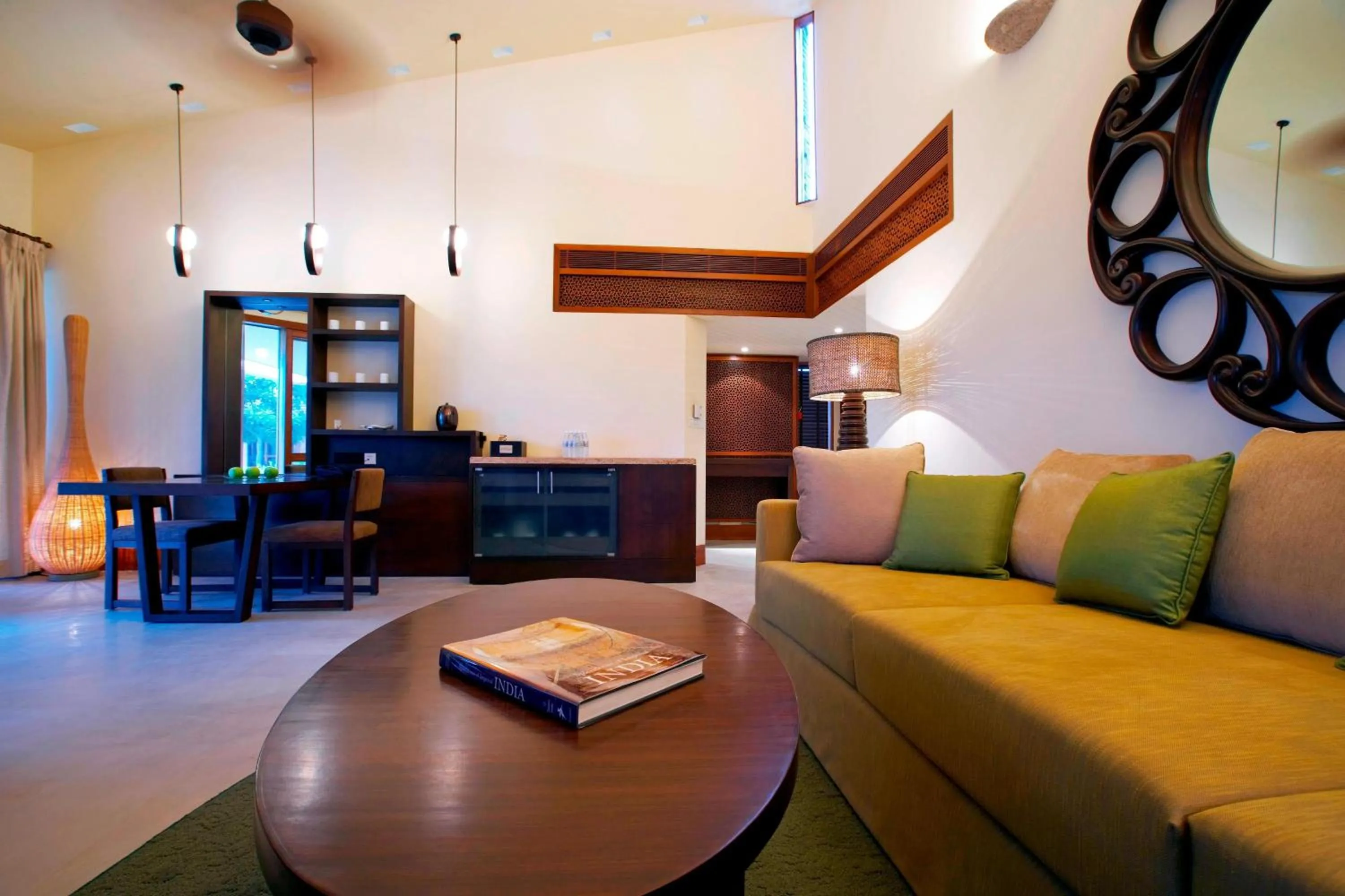 Living room in The Westin Sohna Resort & Spa