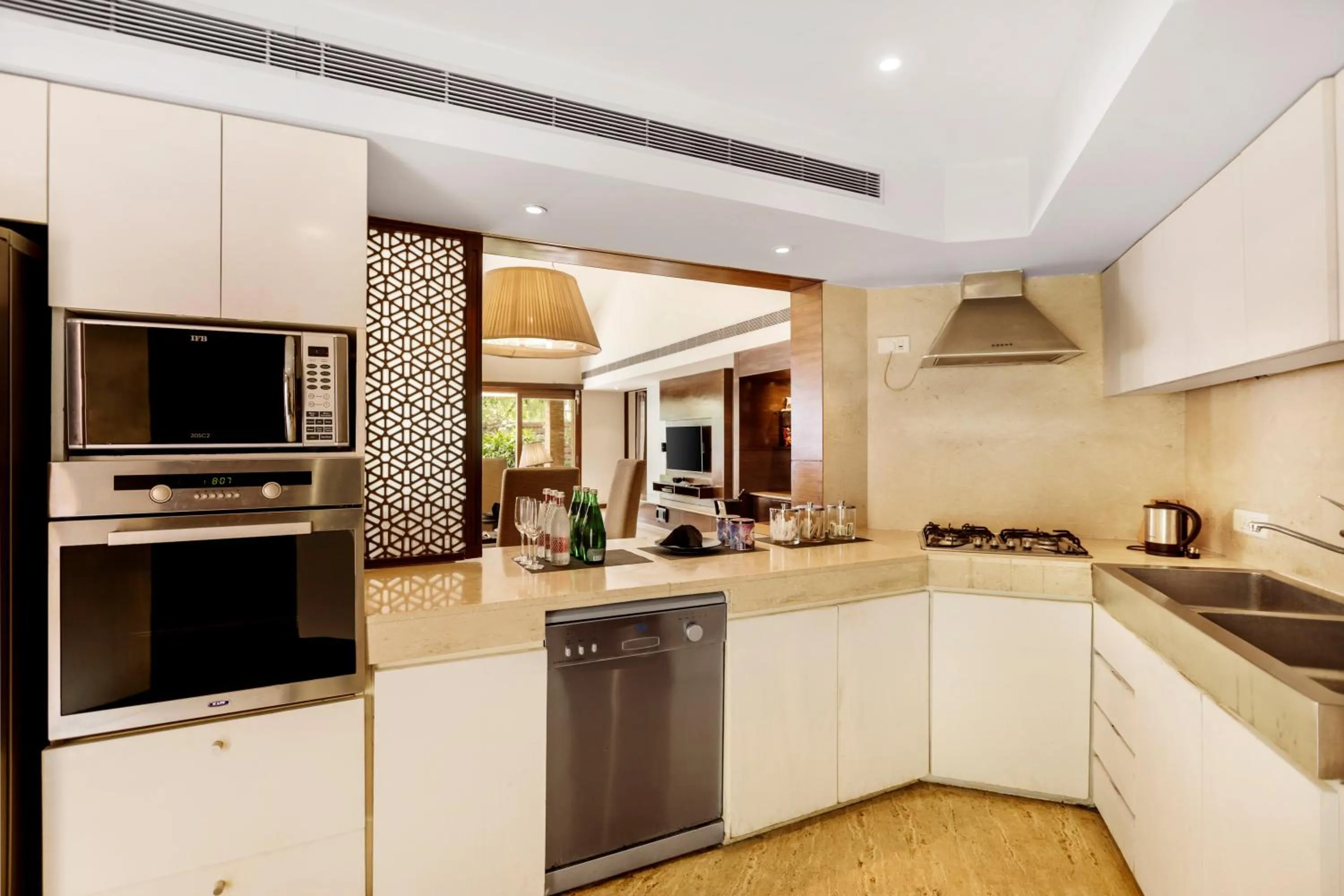 The Westin Sohna Resort & Spa