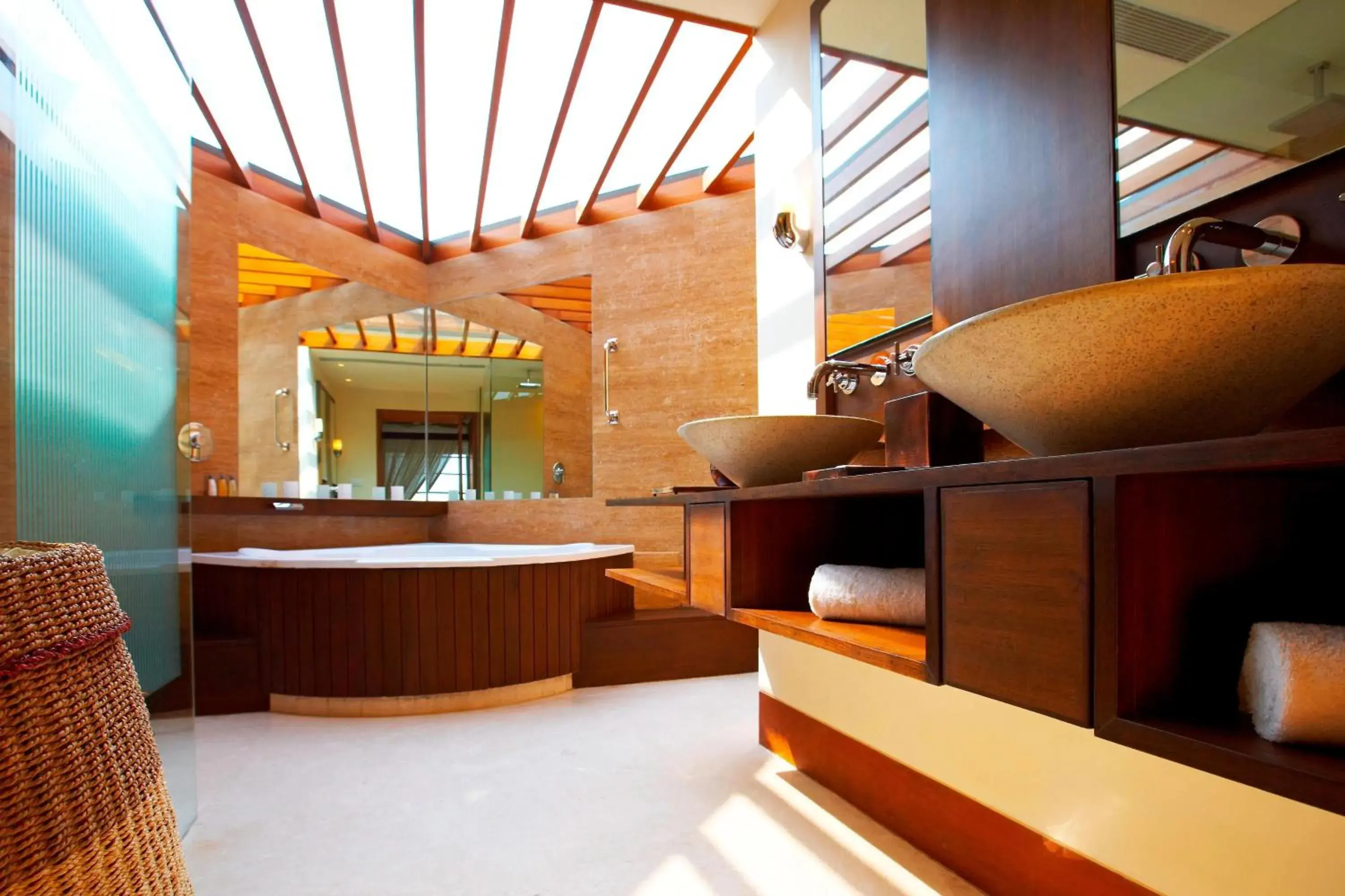 Bathroom in The Westin Sohna Resort & Spa