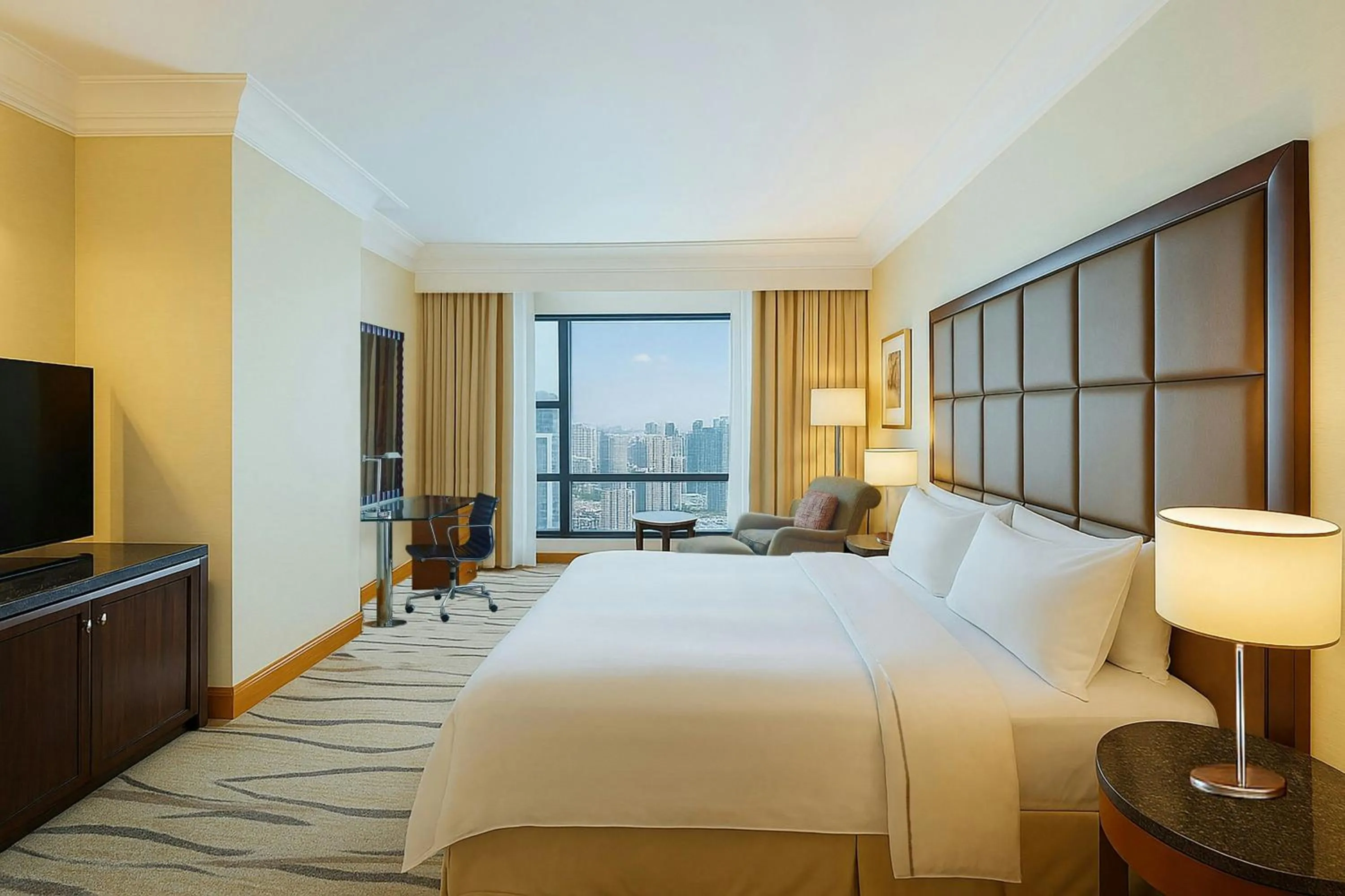 Lounge or bar, Bed in The Westin Dhaka