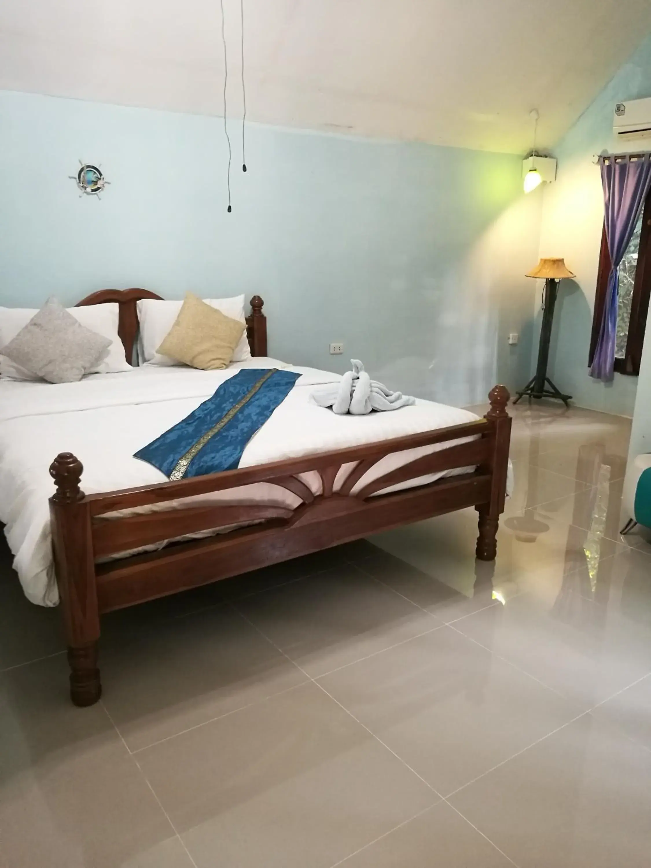 Bed in River Marina Resort Bed in River Marina Resort