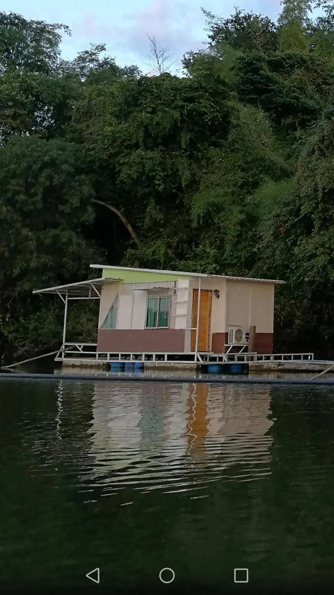 River Marina Resort River Marina Resort