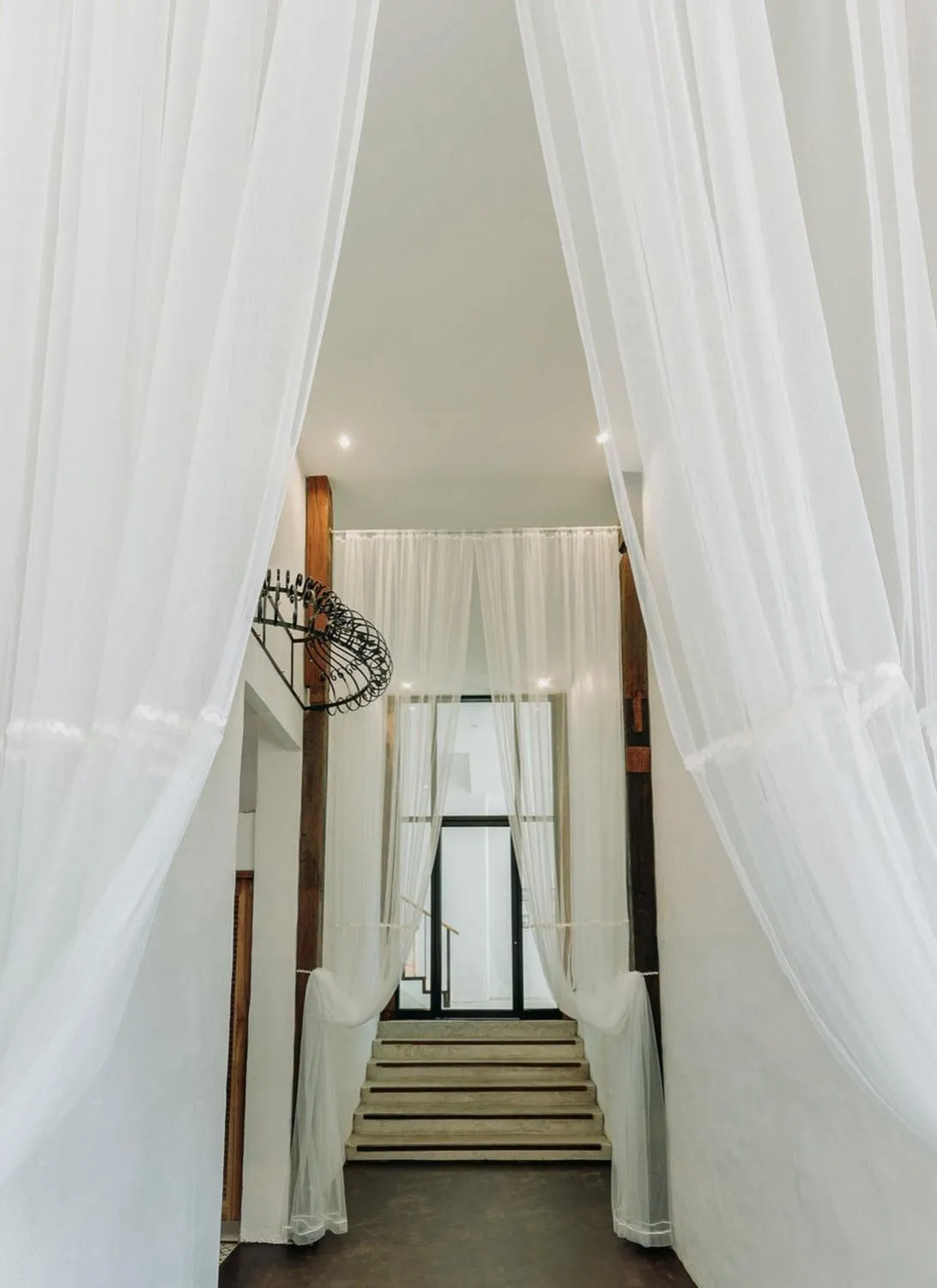 Property building, Bed in White Wall Riverfront Hotel