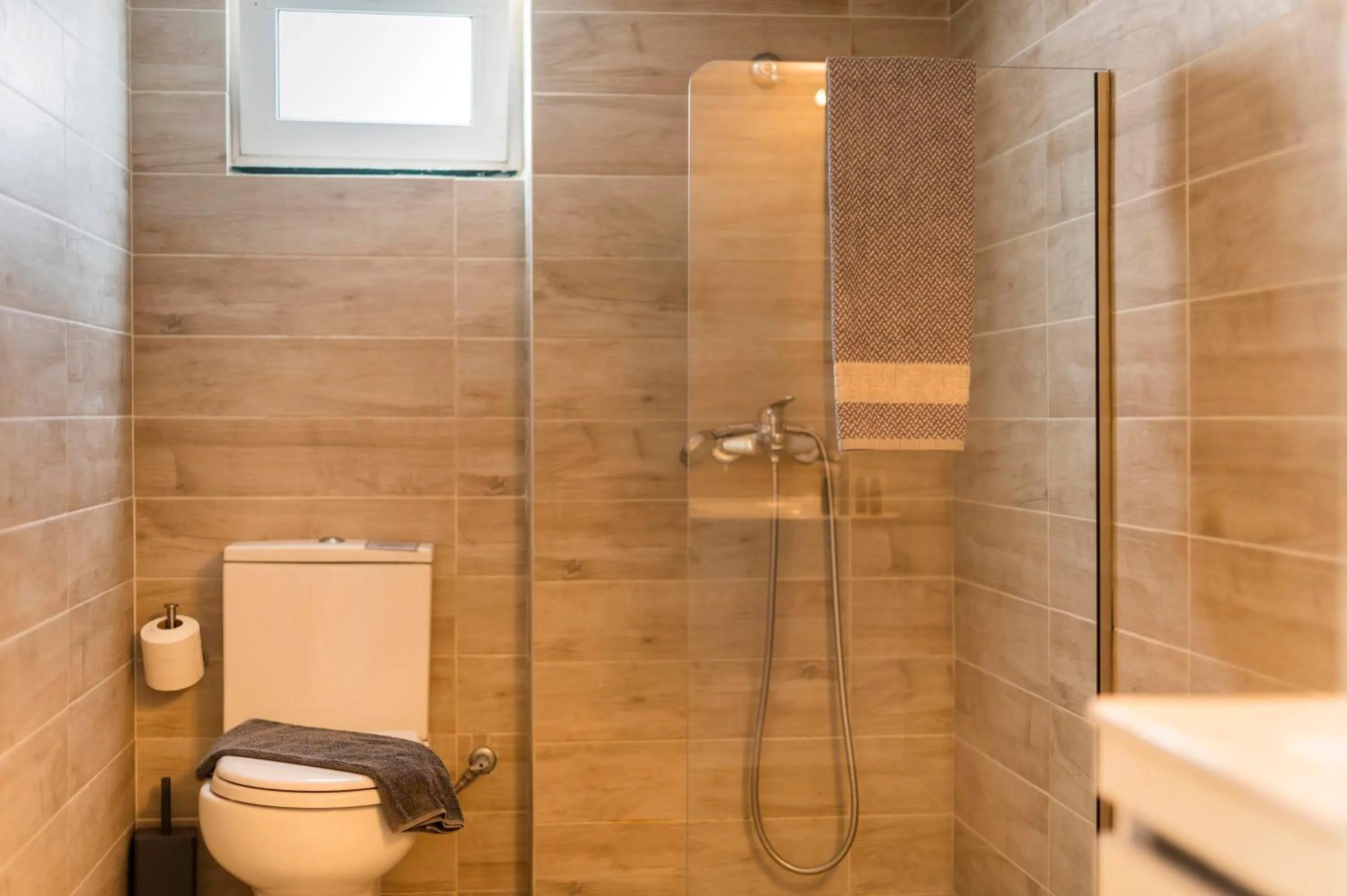 Shower in Lefka Hotel & Apartments
