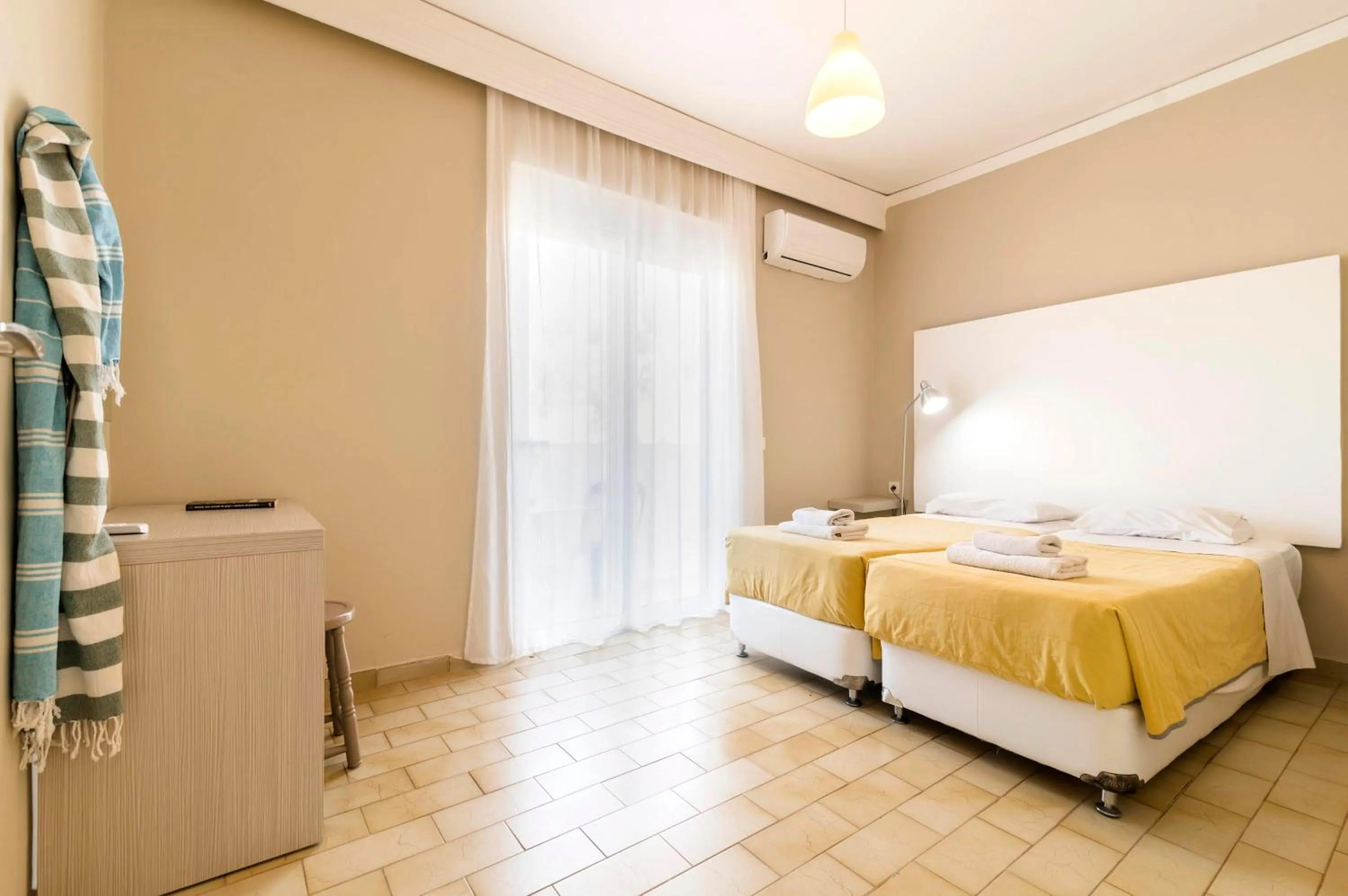 Bed in Lefka Hotel & Apartments