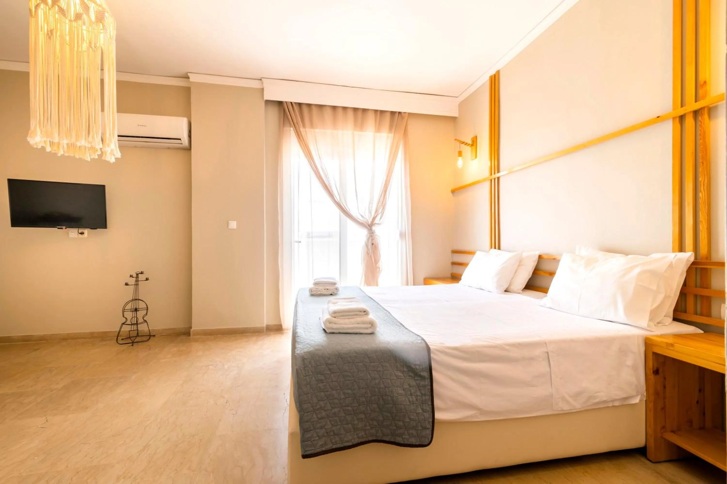Bed in Lefka Hotel & Apartments