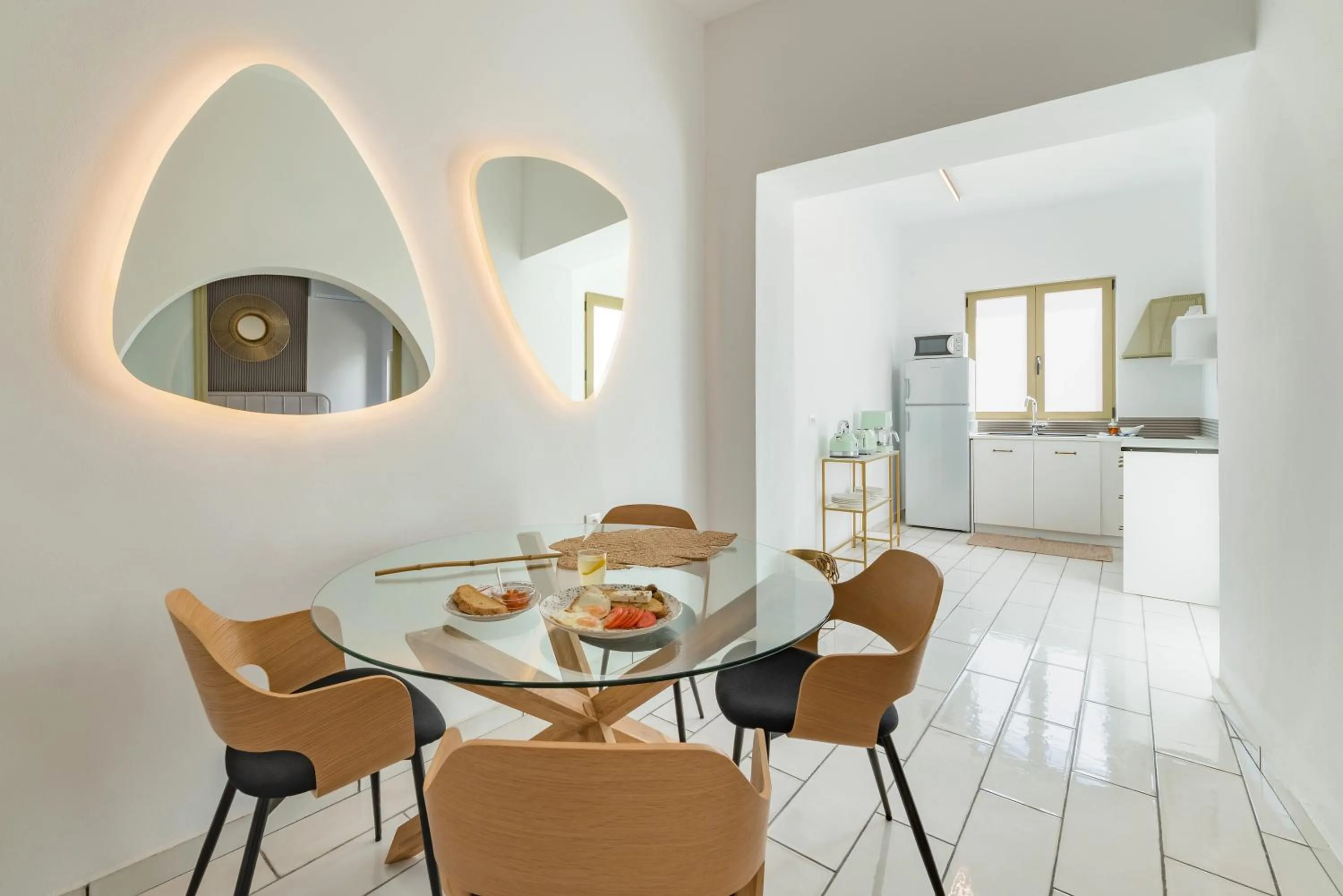 Kitchen or kitchenette in Lefka Hotel & Apartments