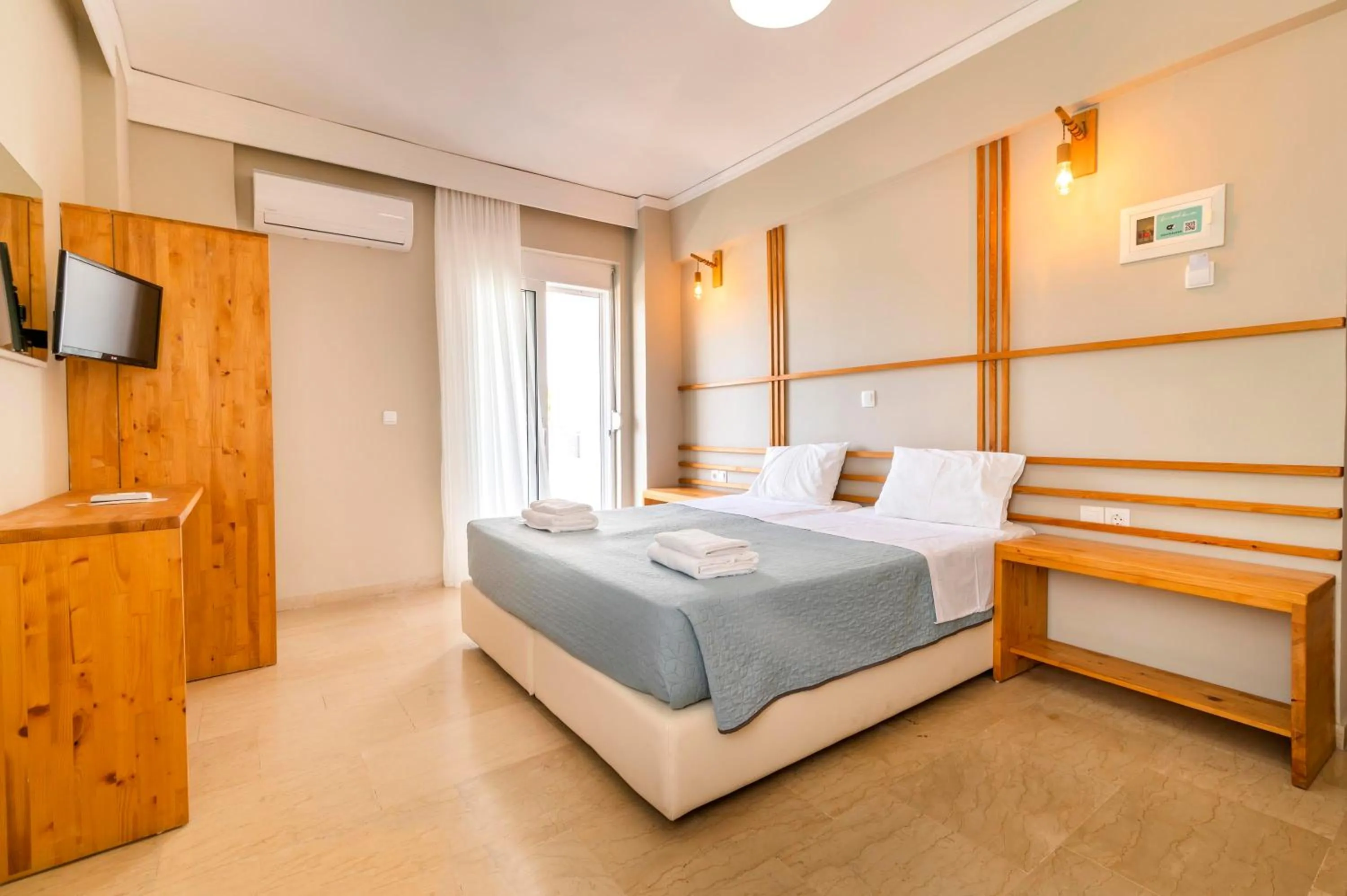 Bed in Lefka Hotel & Apartments
