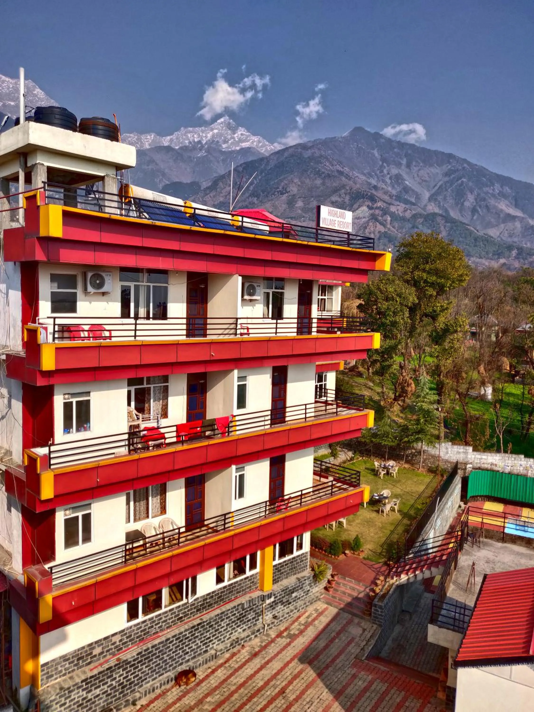 Property building in Highland Village Resort