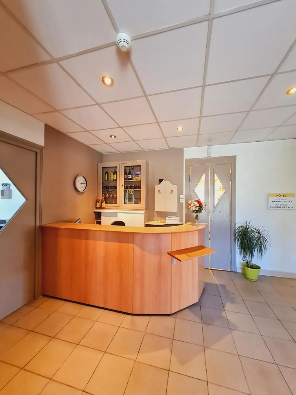 Lobby or reception in Hôtel des Cévennes