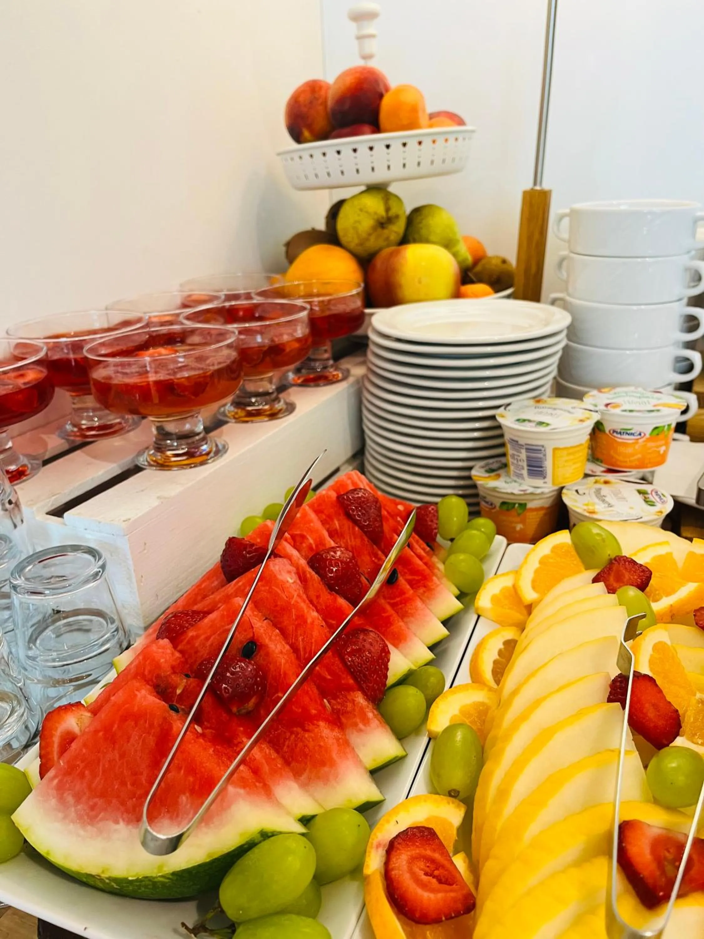 Breakfast in Hotel Platan