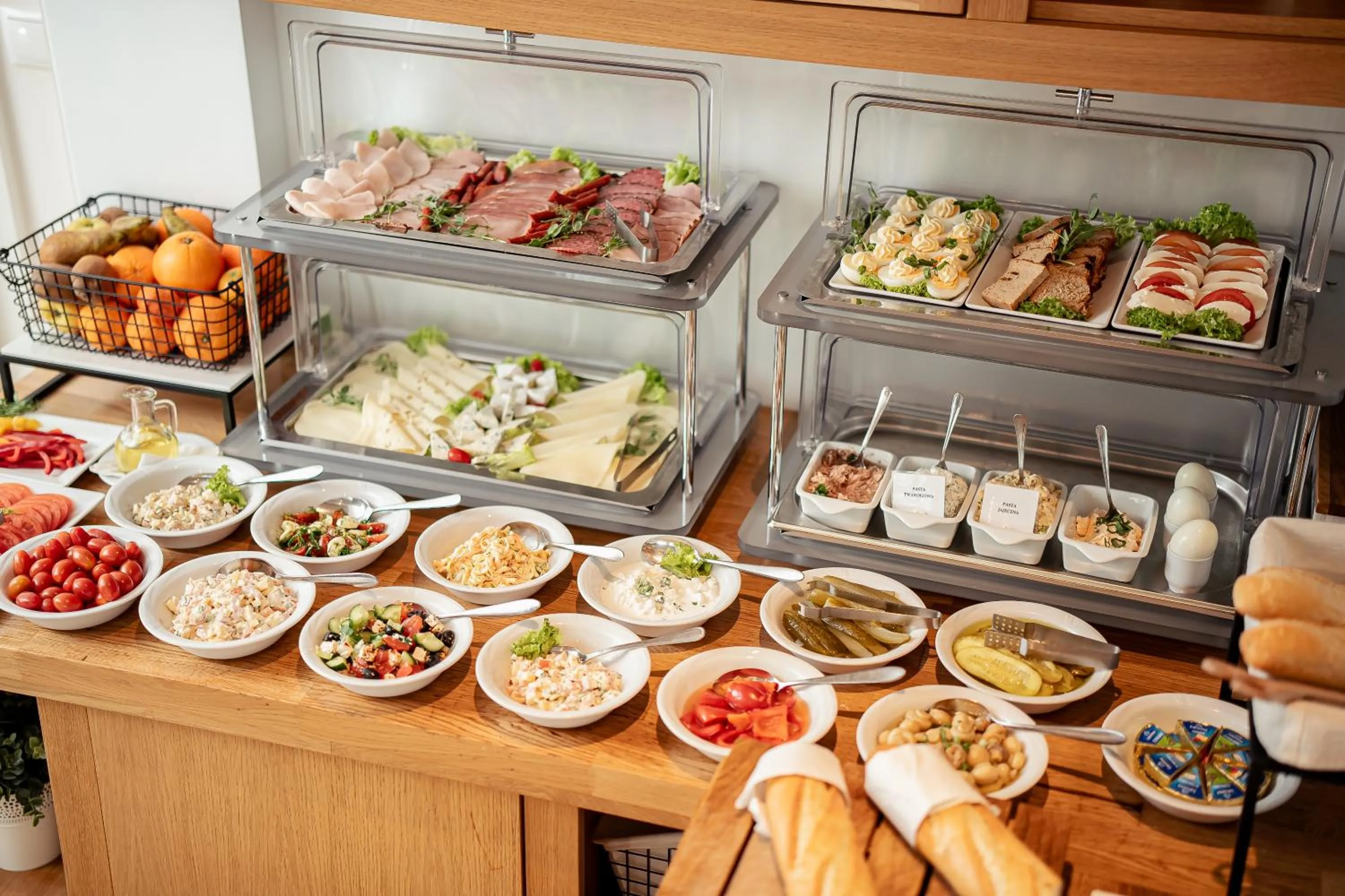 Breakfast in Hotel Platan