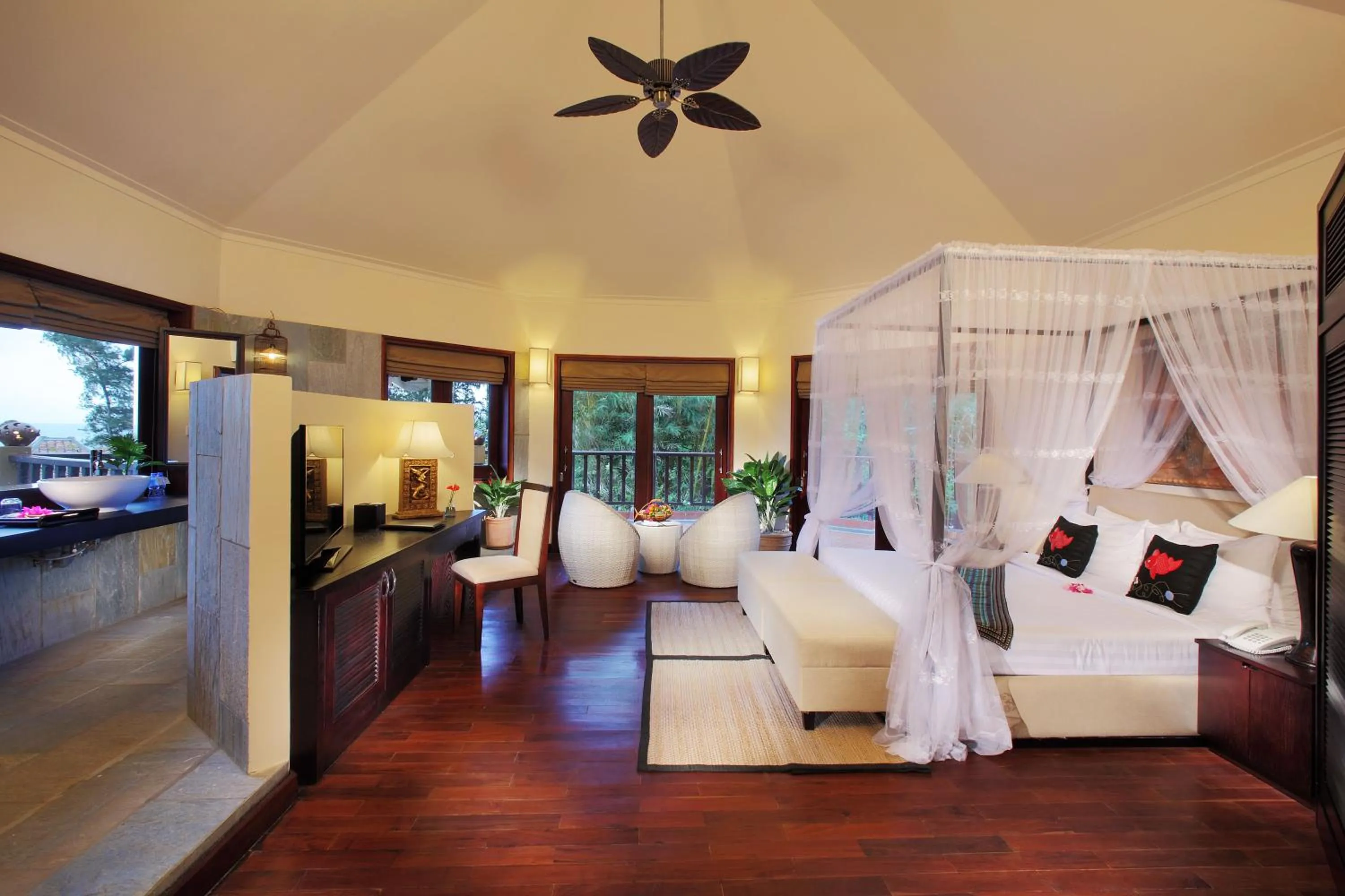 Photo of the whole room in Poshanu Boutique Resort