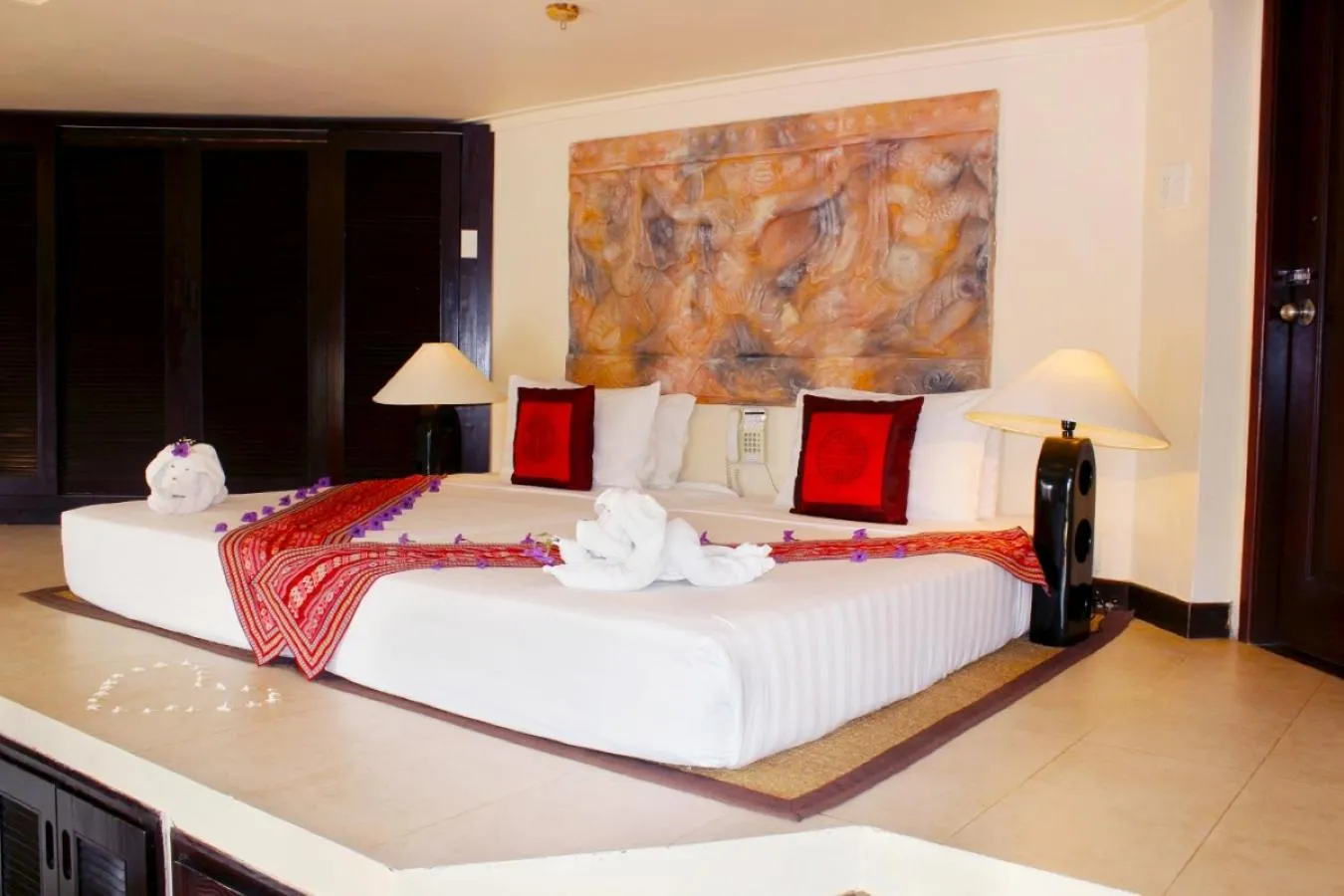 Bed in Poshanu Boutique Resort