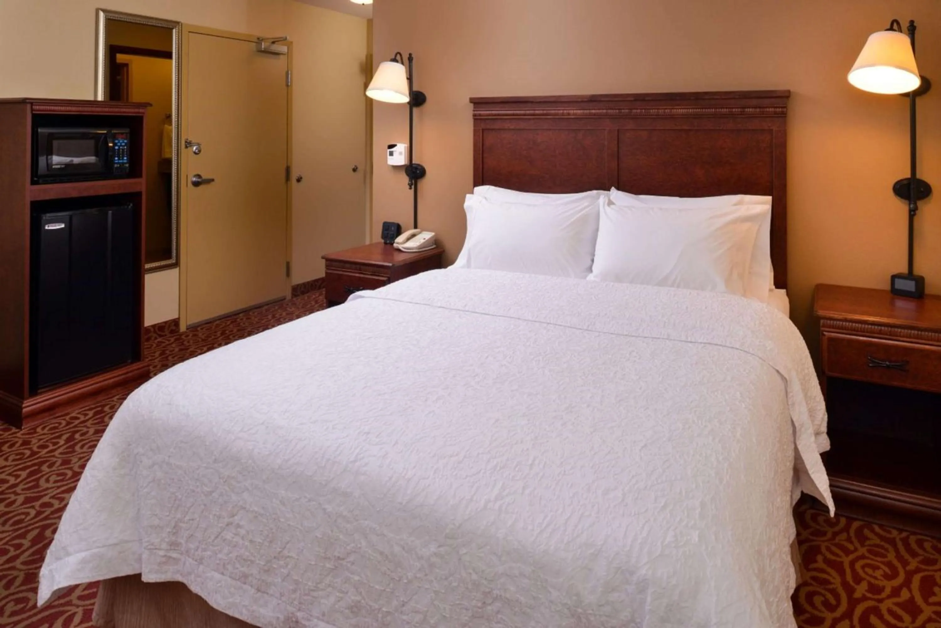 Bed in Hampton By Hilton Lincoln