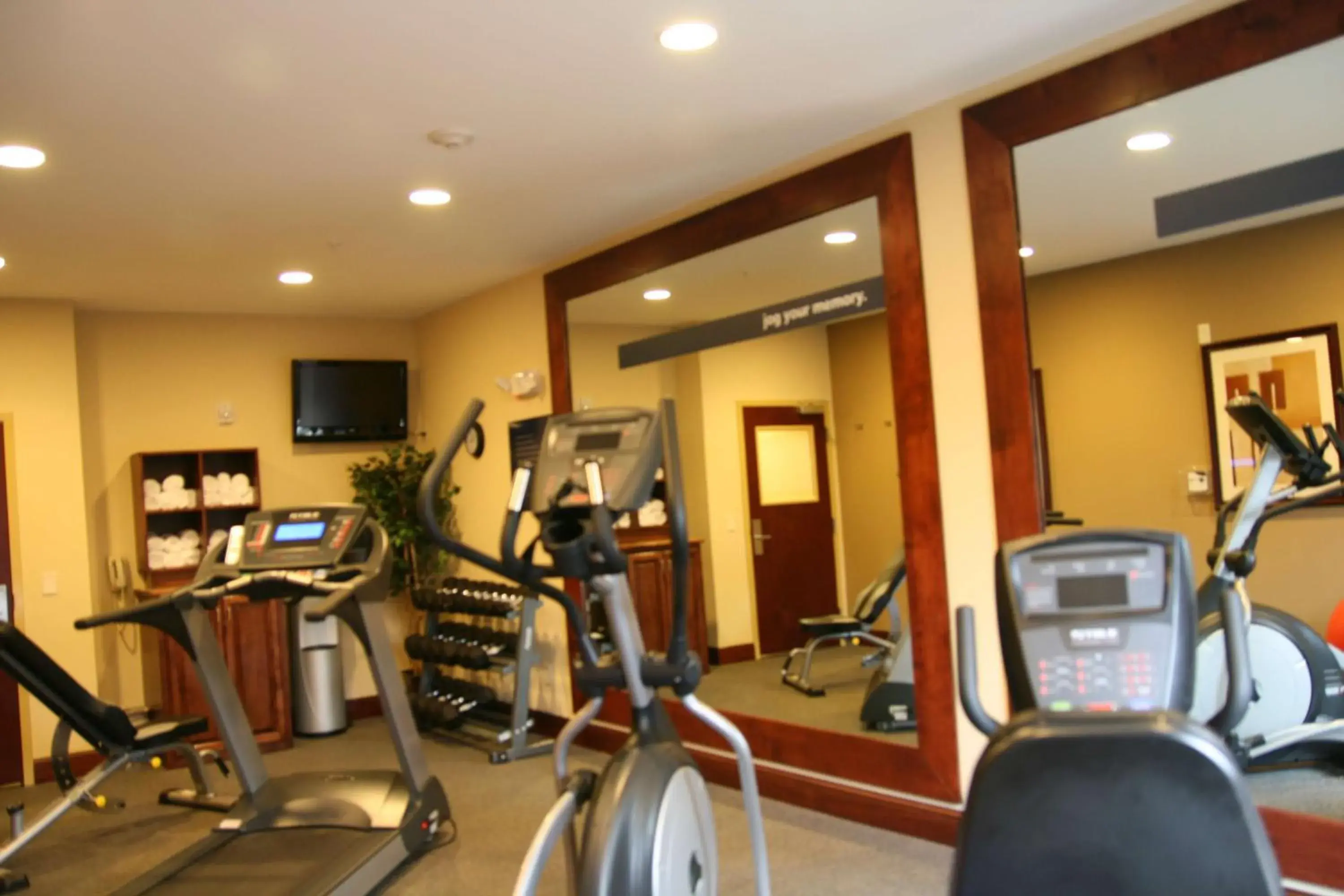 Fitness centre/facilities in Hampton By Hilton Lincoln Fitness centre/facilities in Hampton By Hilton Lincoln