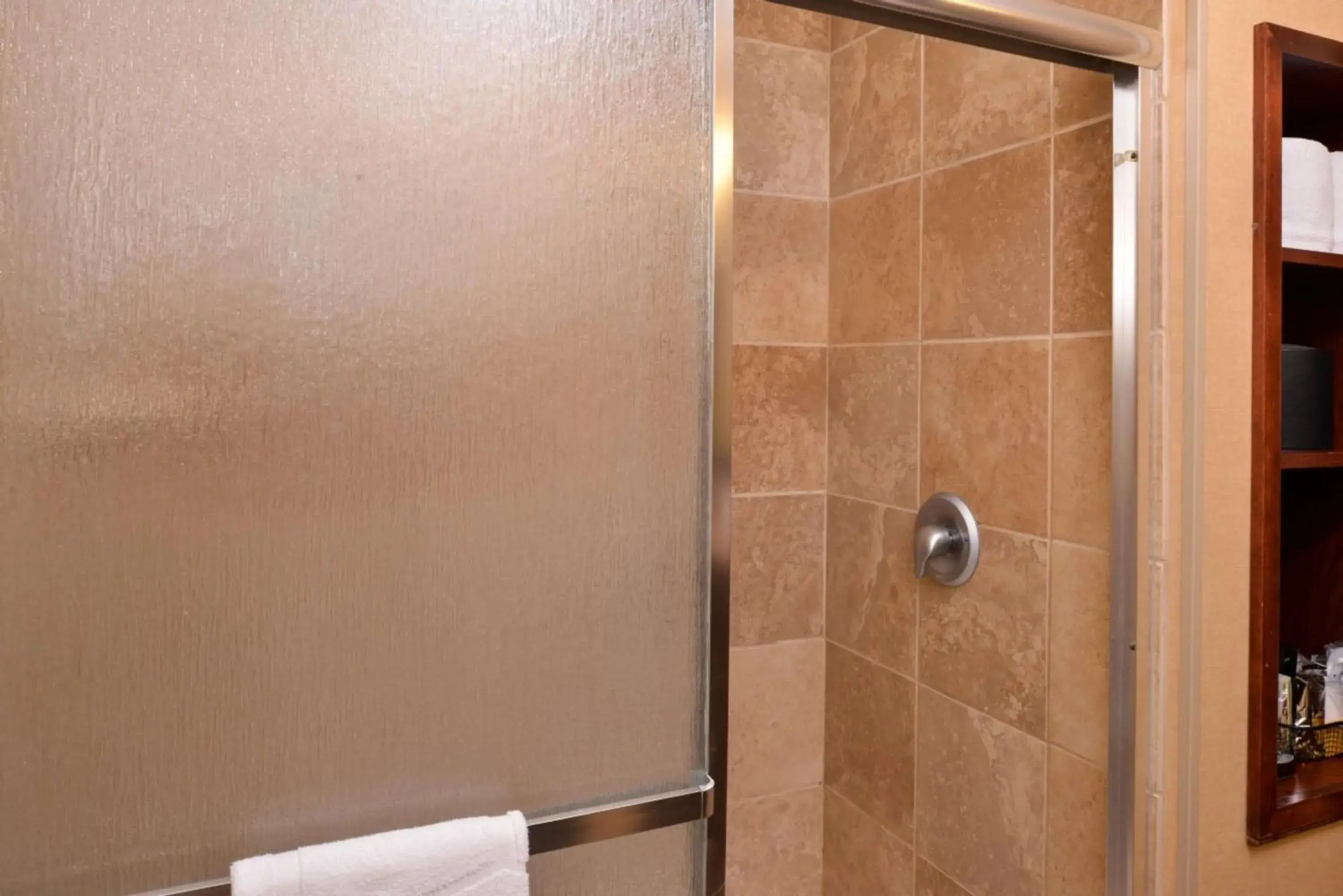 Bathroom in Hampton By Hilton Lincoln Bathroom in Hampton By Hilton Lincoln