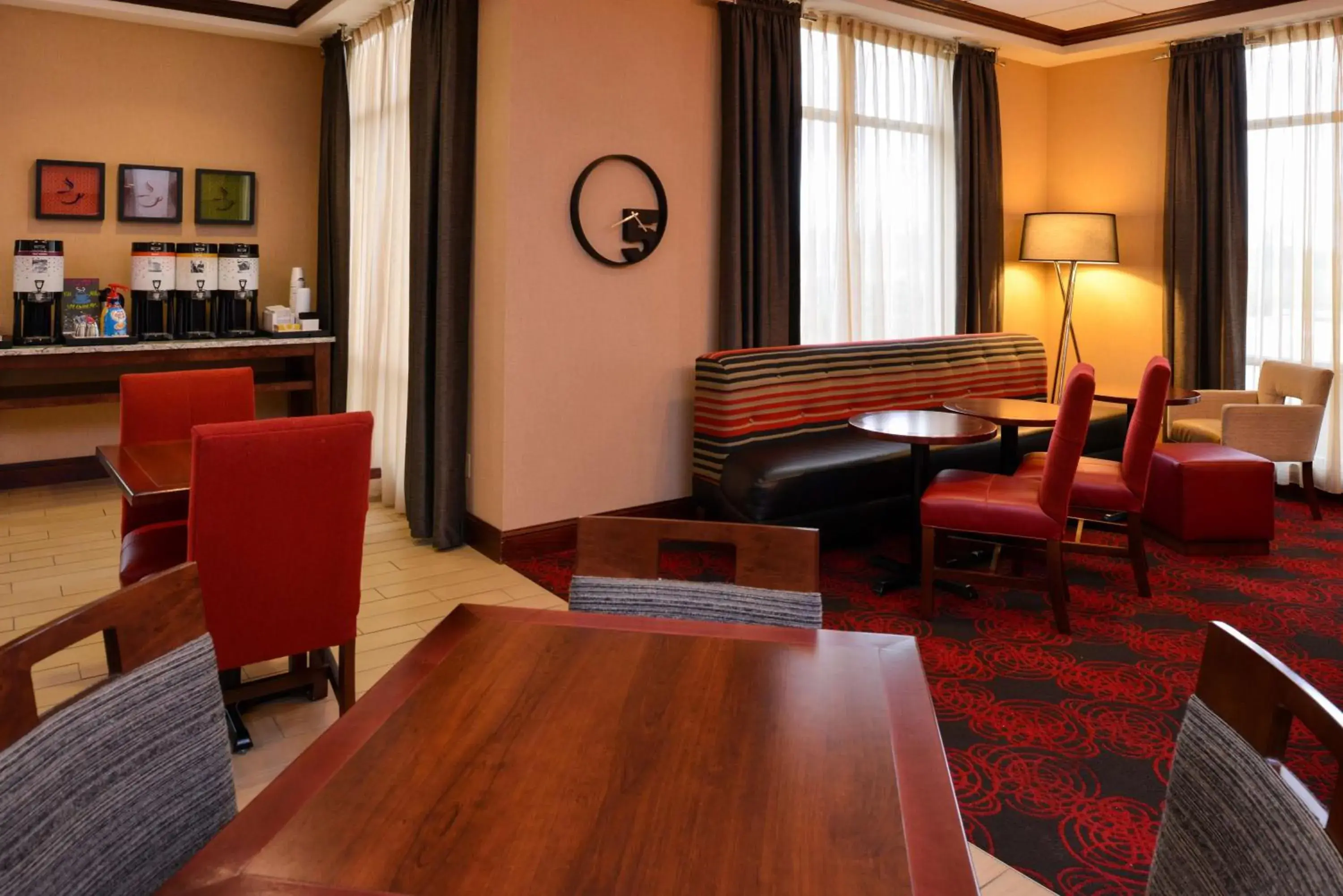 Lobby or reception in Hampton By Hilton Lincoln Lobby or reception in Hampton By Hilton Lincoln