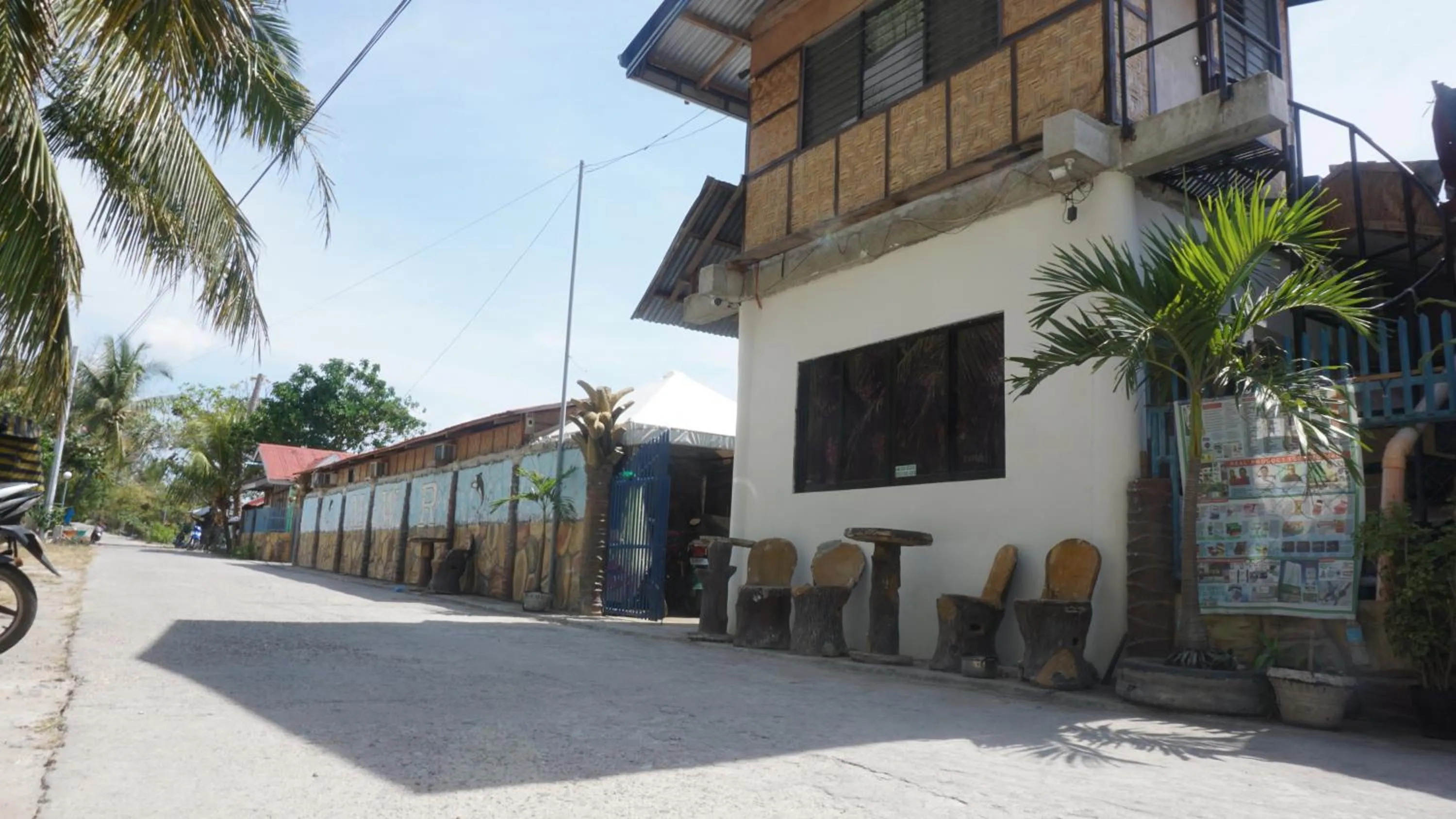 Property building in MWR Pension House by Cocotel