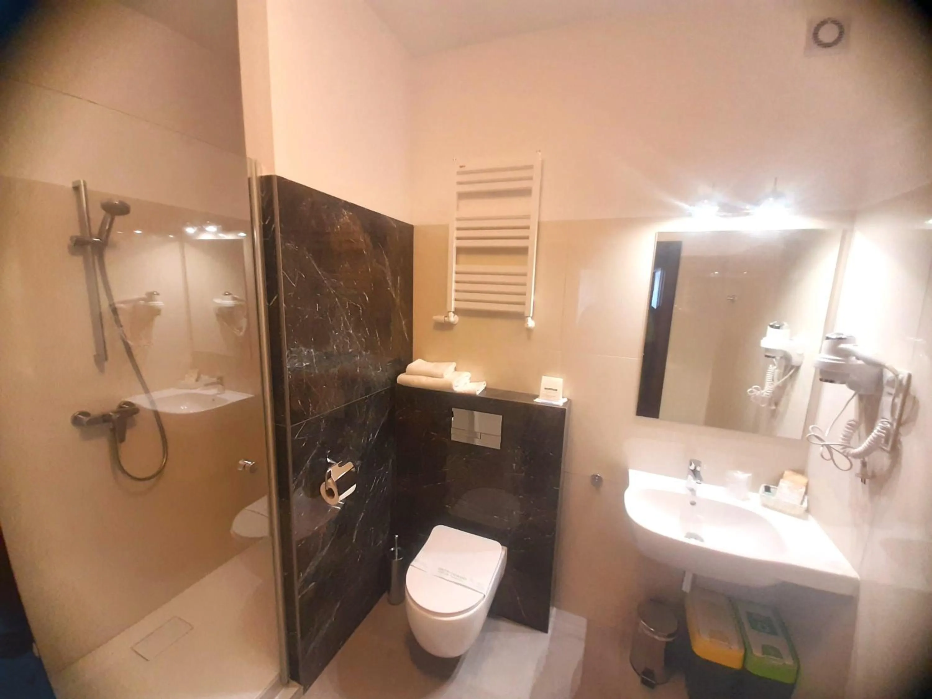 Hotel BAST Wellness & SPA