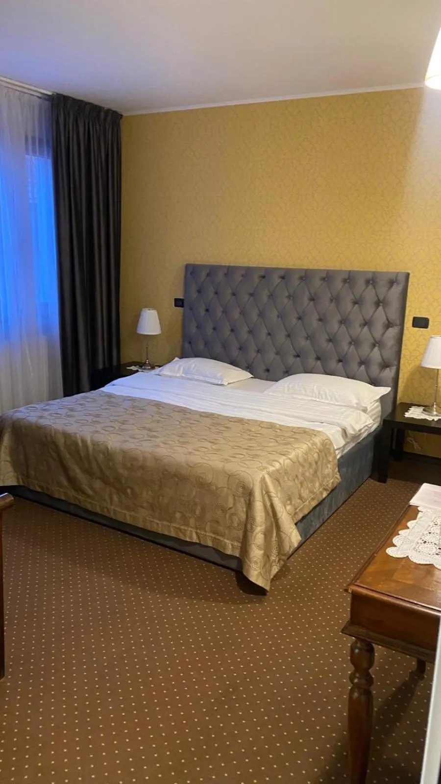 Bed in Trattoria Al Gallo