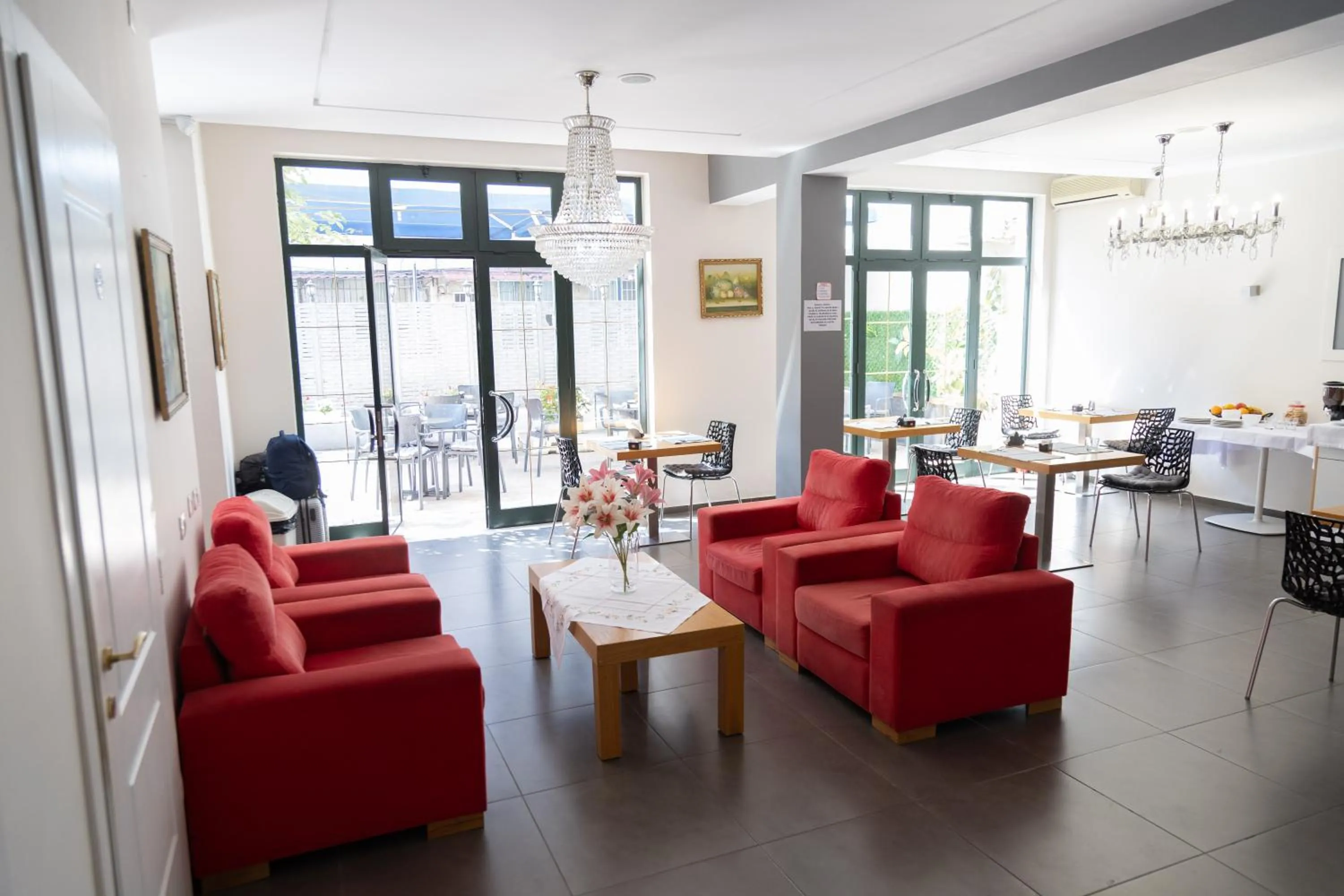 Seating area in Hotel Liqeni