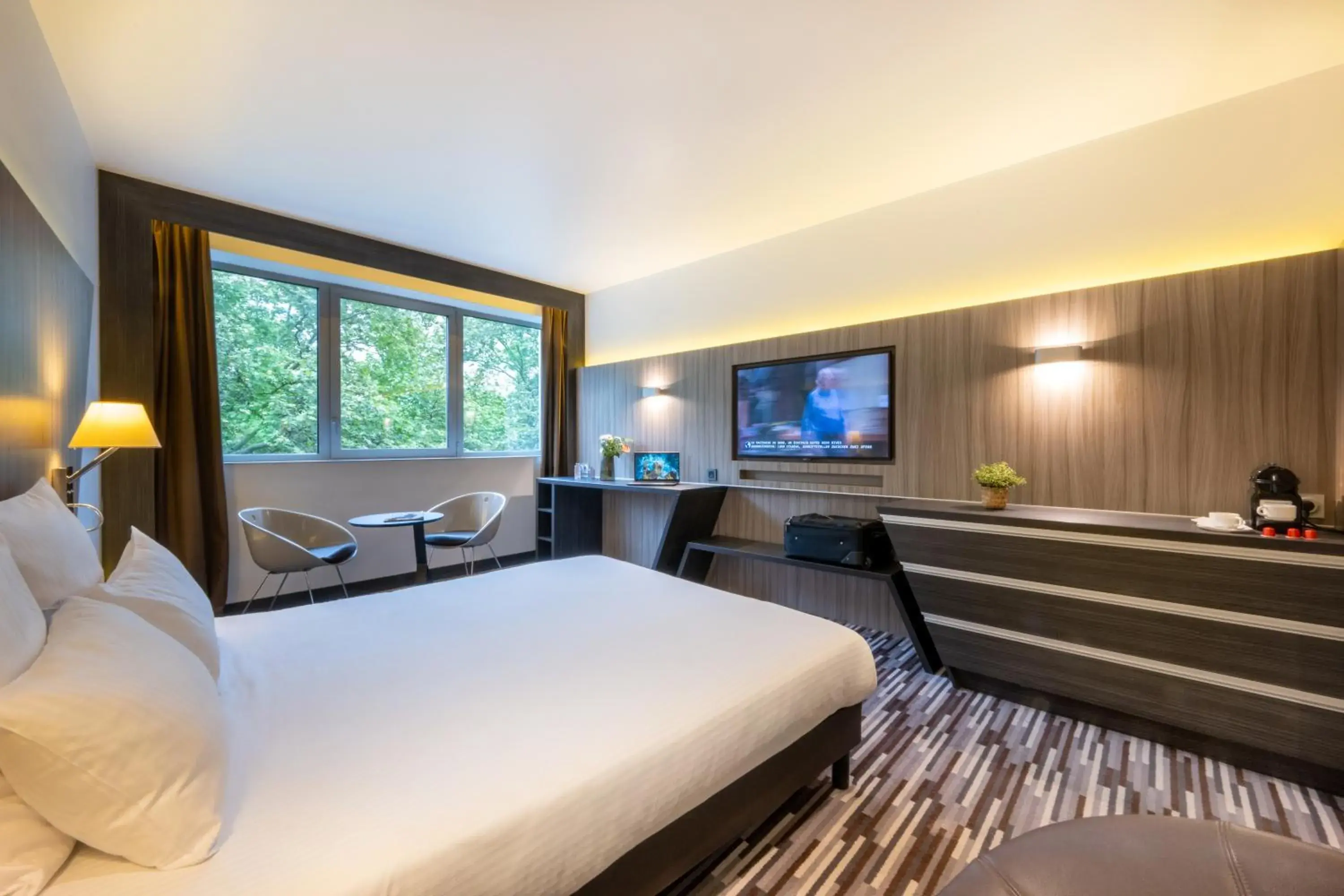 Bedroom, Bed in Nemea Appart Hotel Concorde Toulouse Gare Matabiau Bedroom, Bed in Nemea Appart Hotel Concorde Toulouse Gare Matabiau