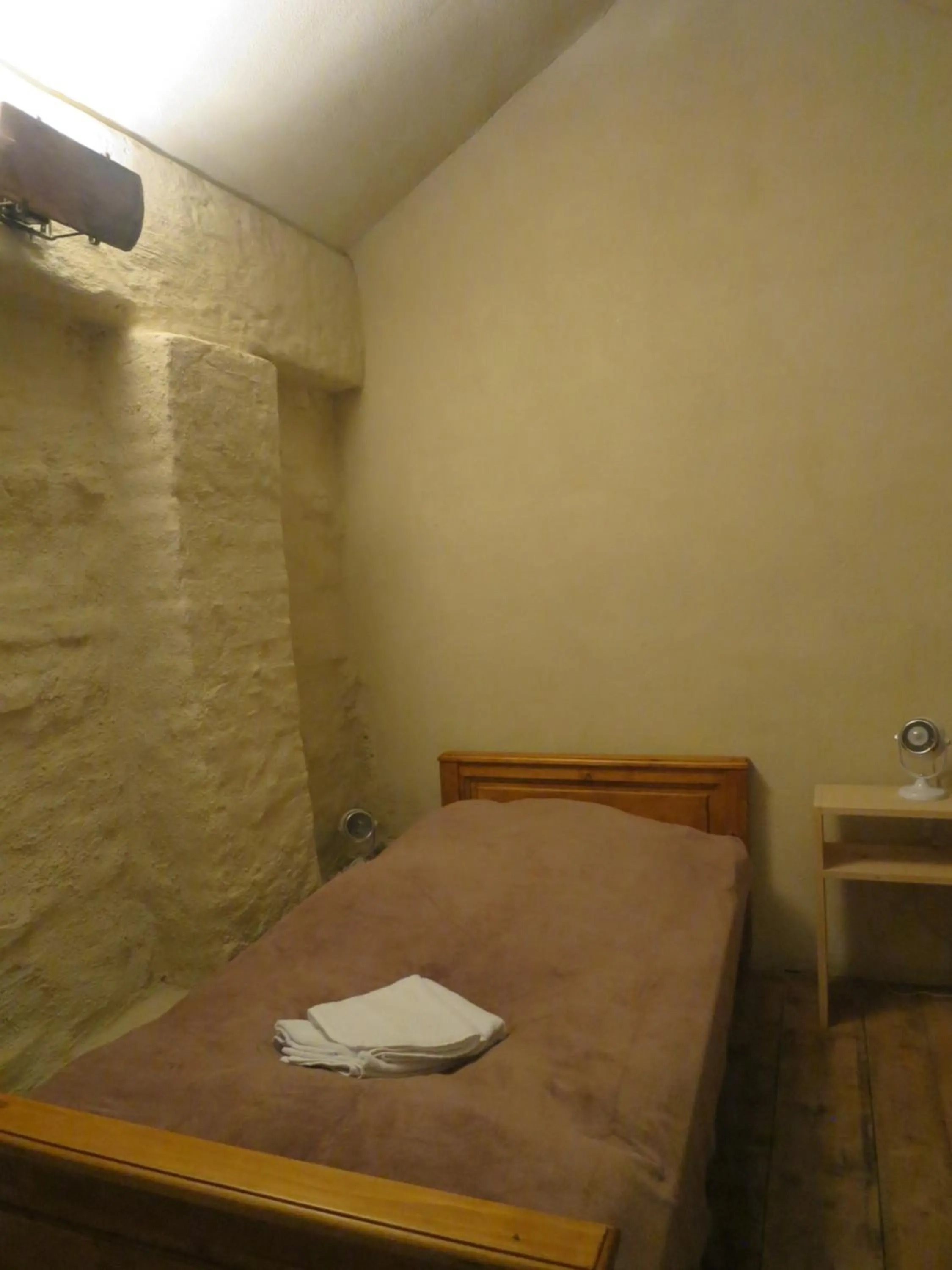 Bed in Medieval Apartments Frauendorf