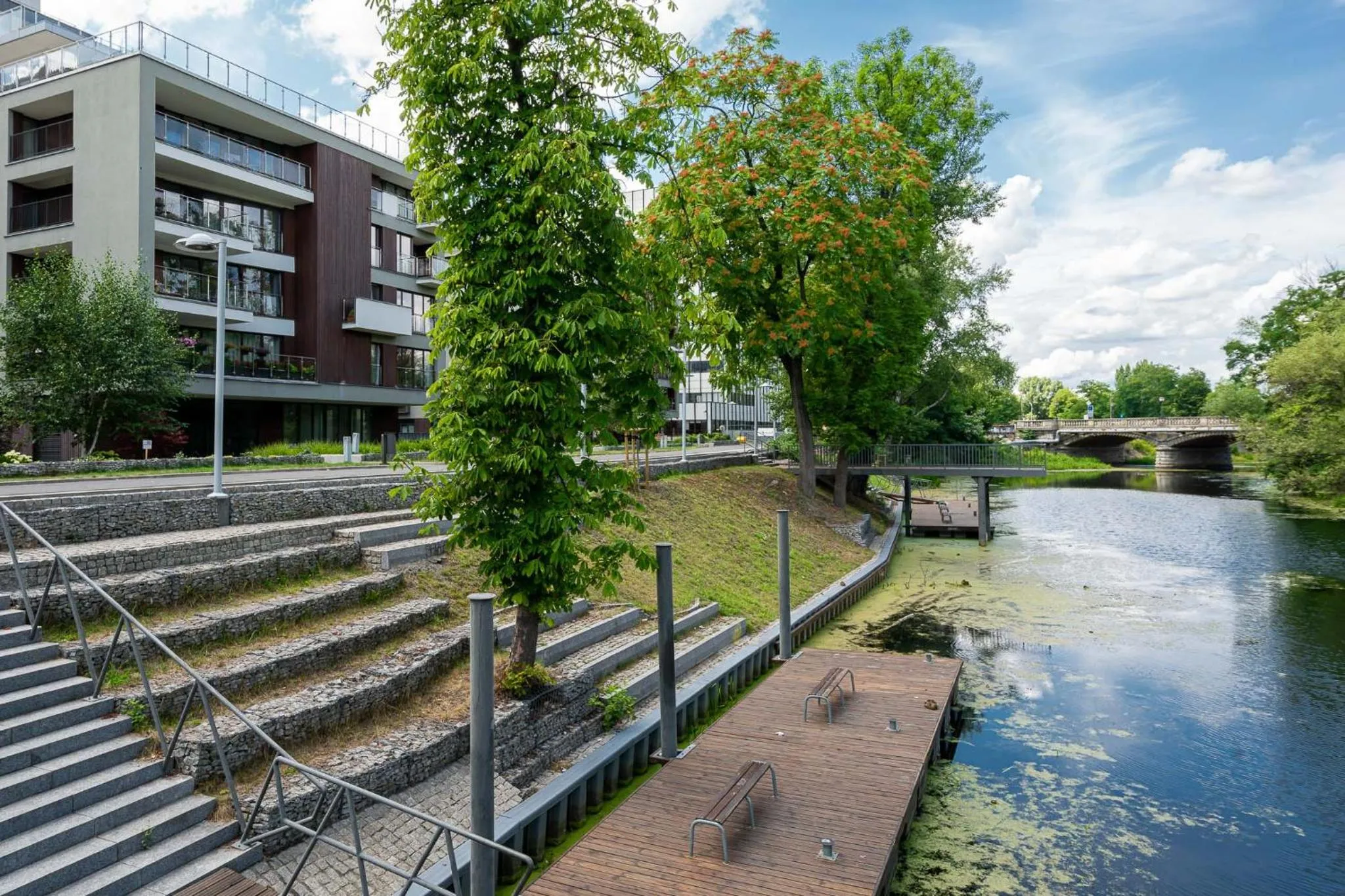 Property building in Art Apart River View Wrocław