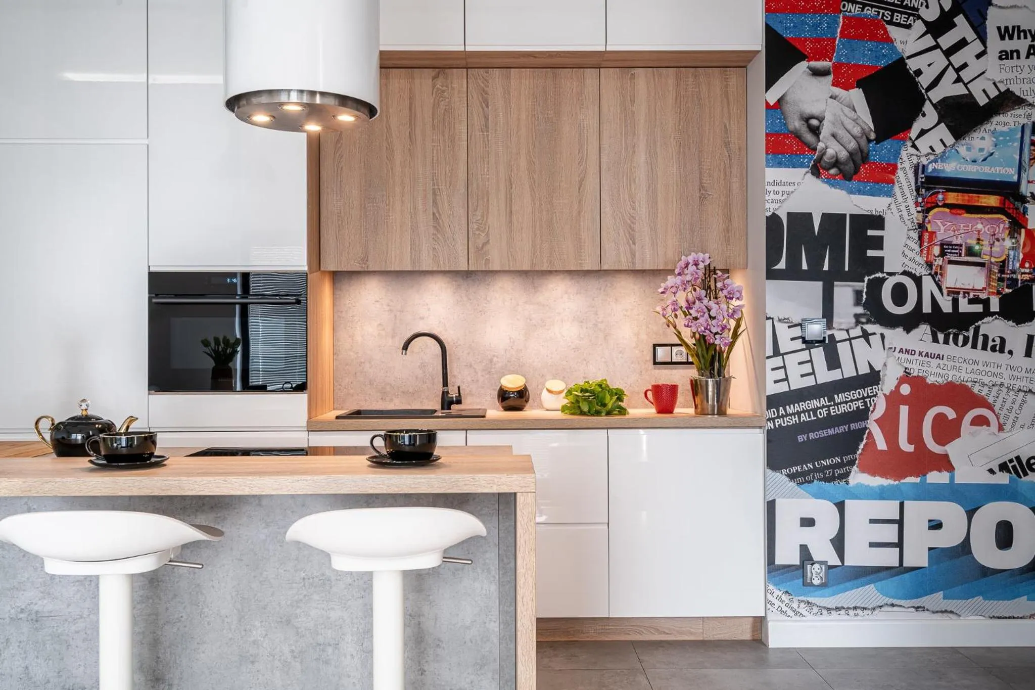 Kitchen or kitchenette in Art Apart River View Wrocław