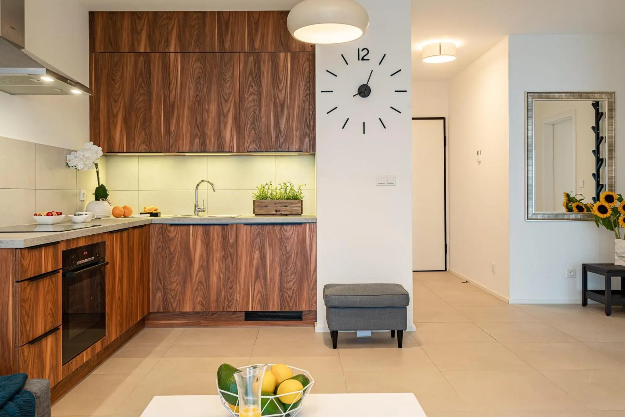 Kitchen or kitchenette in Art Apart River View Wrocław