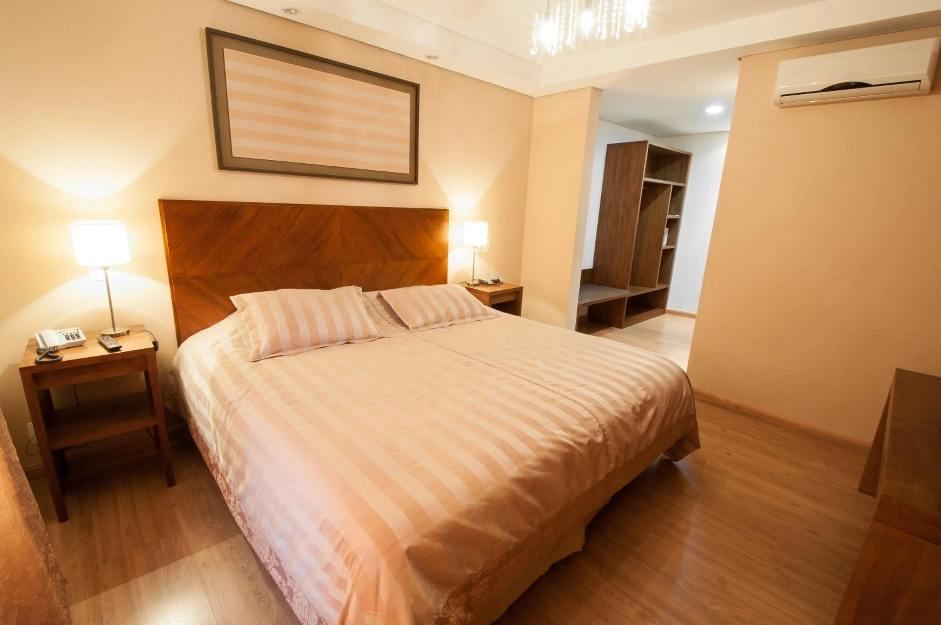 Bedroom, Bed in Jacques Georges Tower