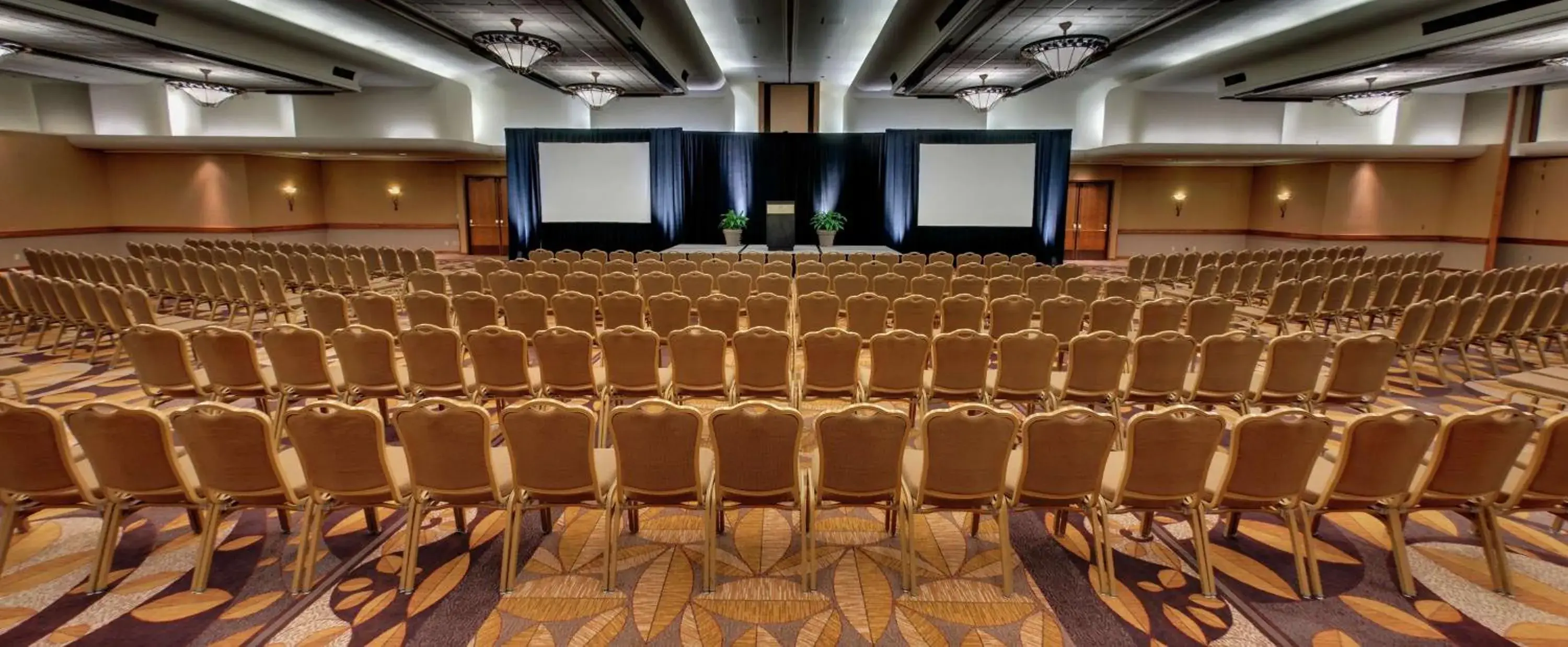 Bedroom in DoubleTree by Hilton Portland Bedroom in DoubleTree by Hilton Portland
