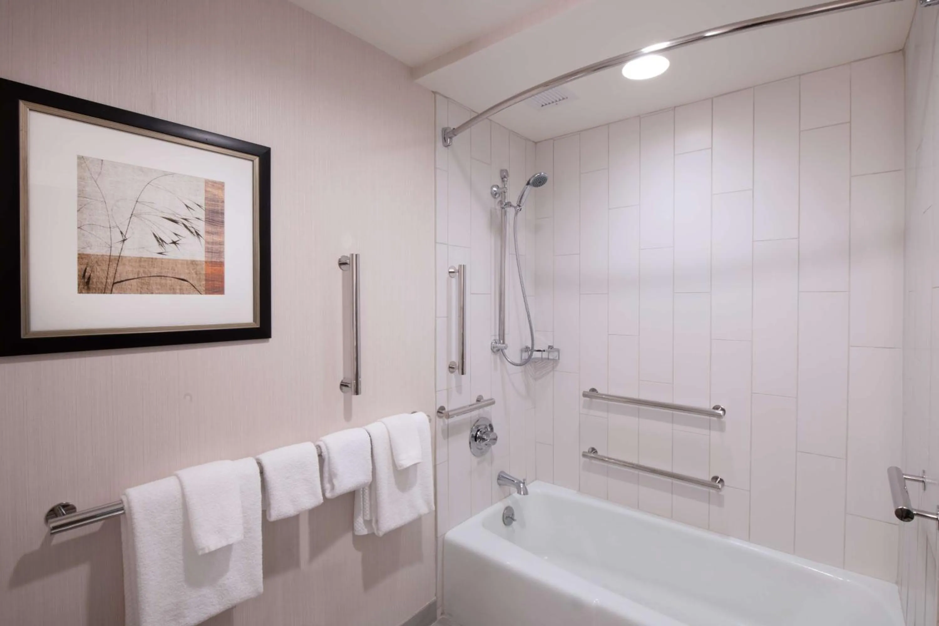 Bathroom in DoubleTree by Hilton Portland