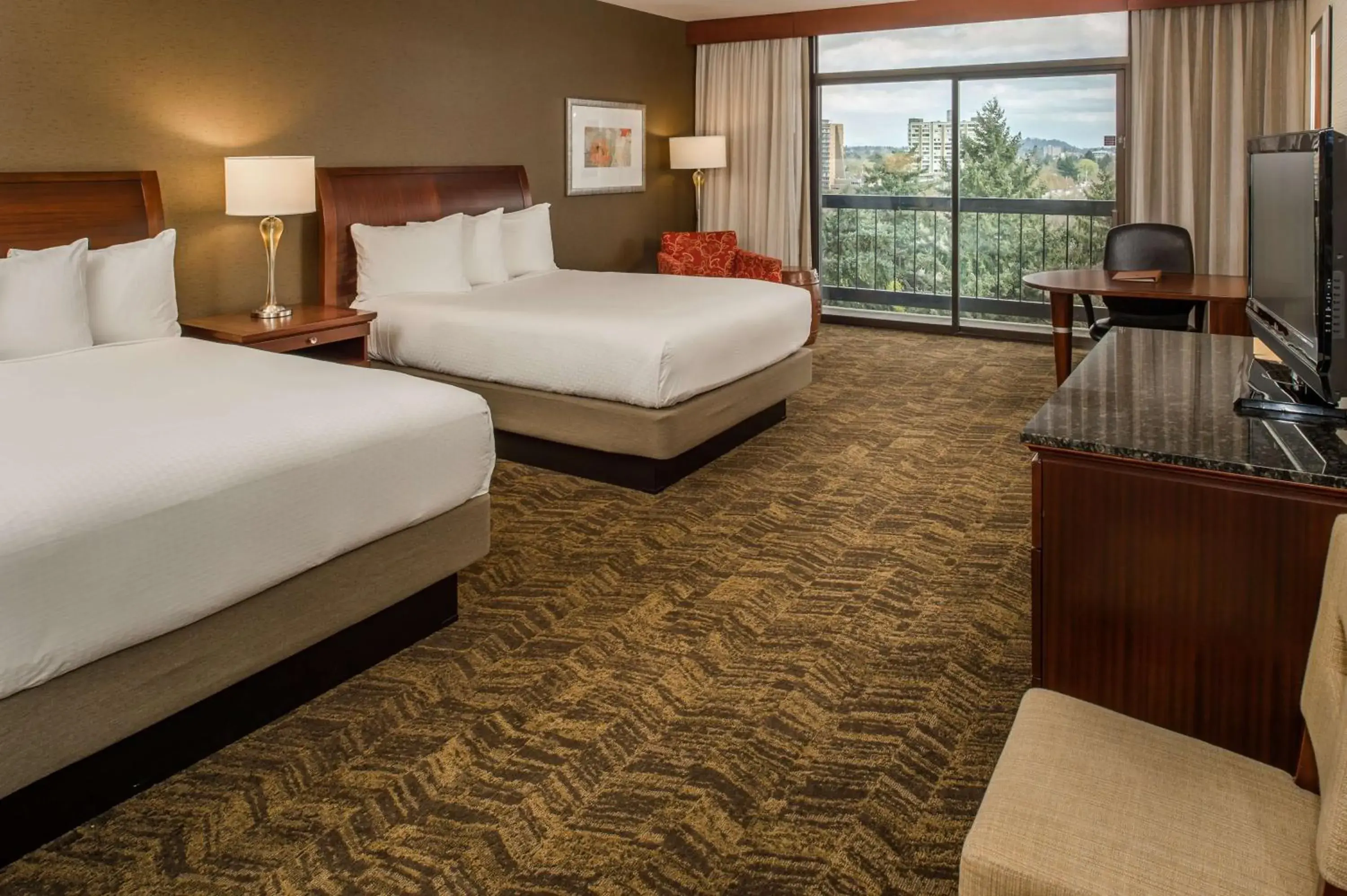 Bedroom, Bed in DoubleTree by Hilton Portland Bedroom, Bed in DoubleTree by Hilton Portland