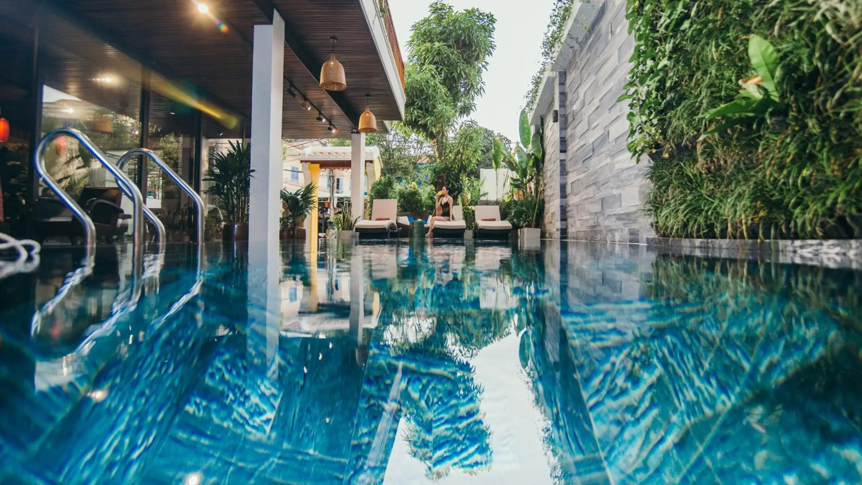 Deluxe Twin Room with River View in La An Central Boutique Villa Deluxe Twin Room with River View in La An Central Boutique Villa