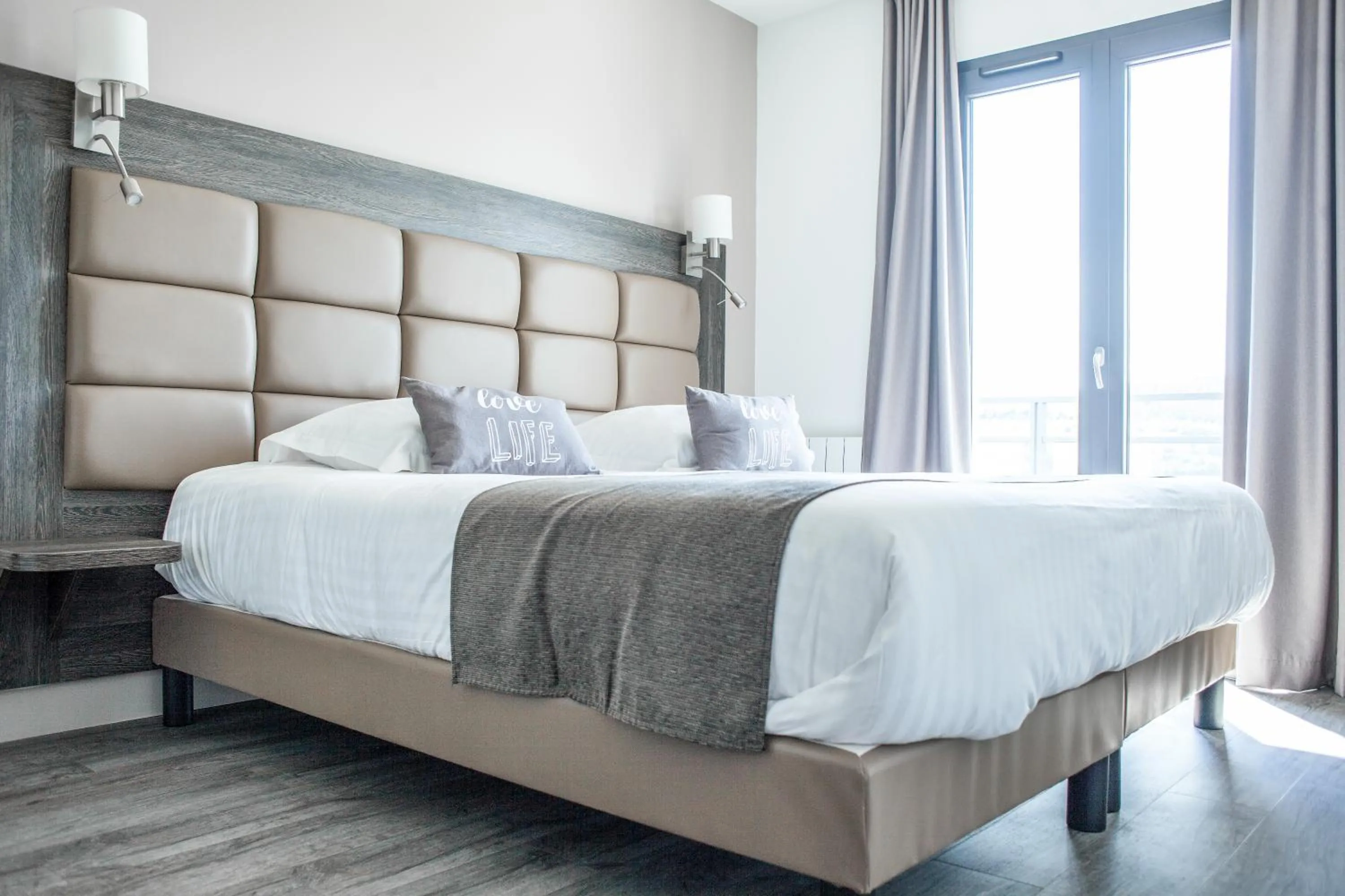 Bedroom, Bed in Hotel Les Galets