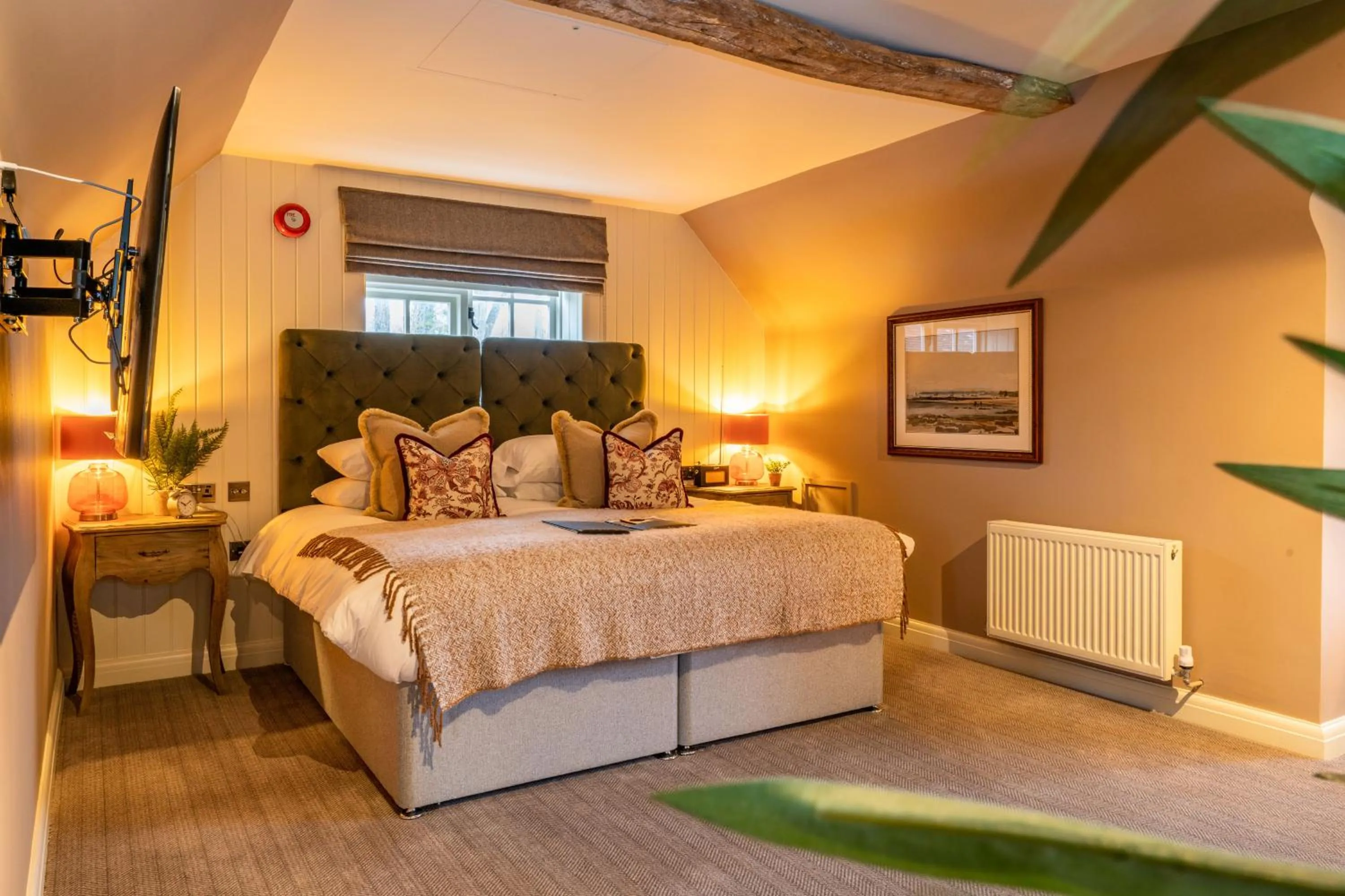 Bed in The Old House Inn