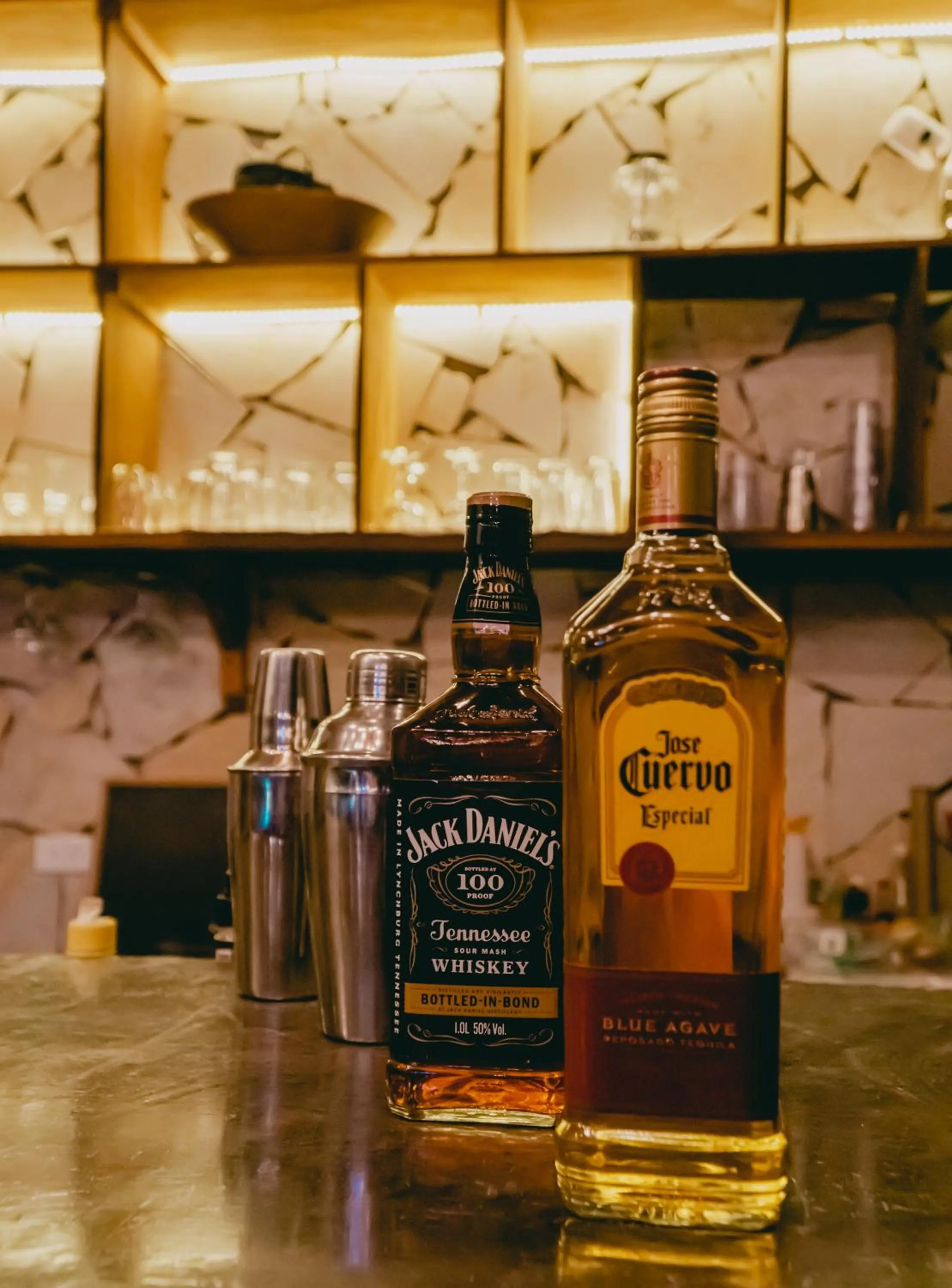 Drinks in Villa Eden Palomino