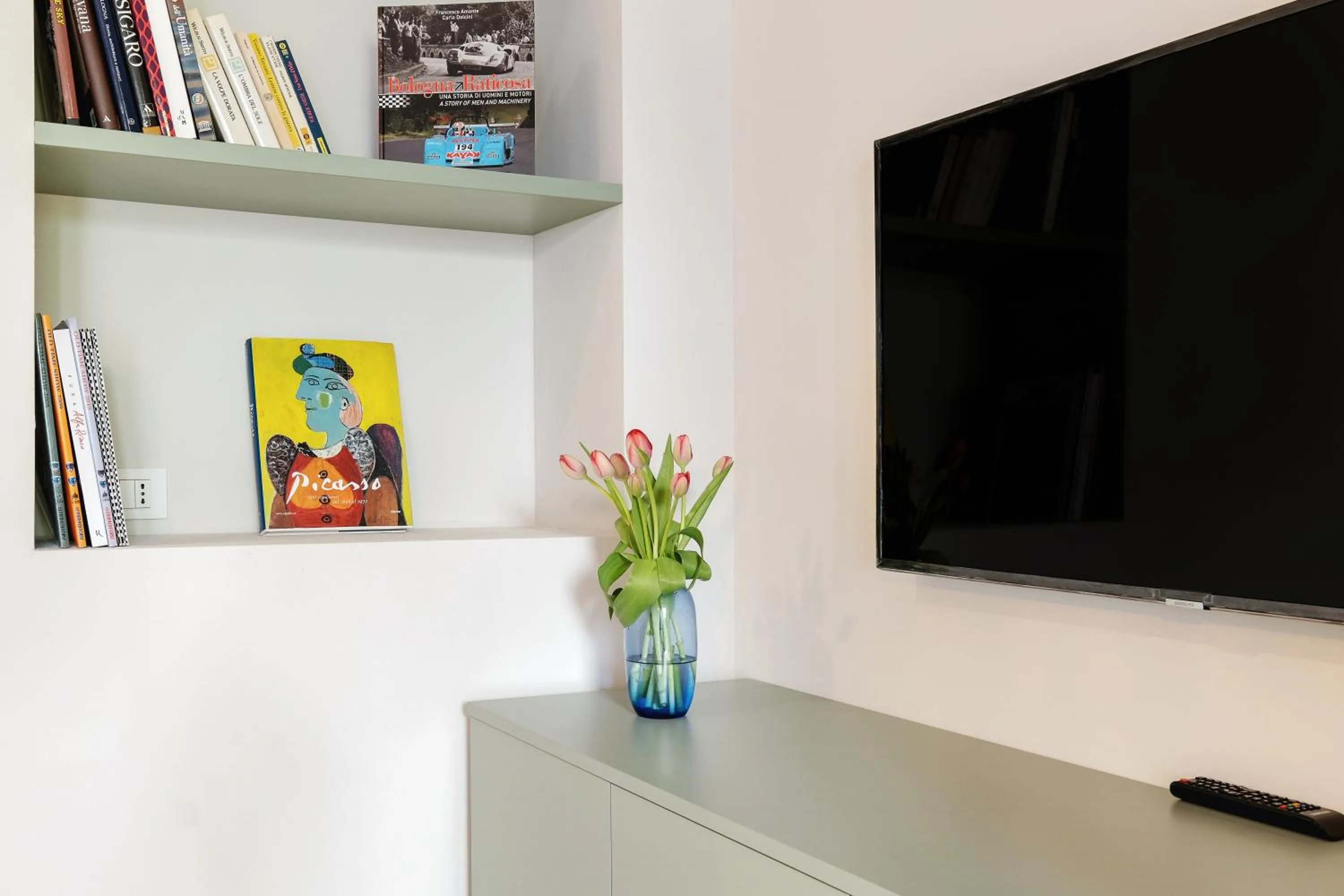 Decorative detail in Maggiore Residence Flats