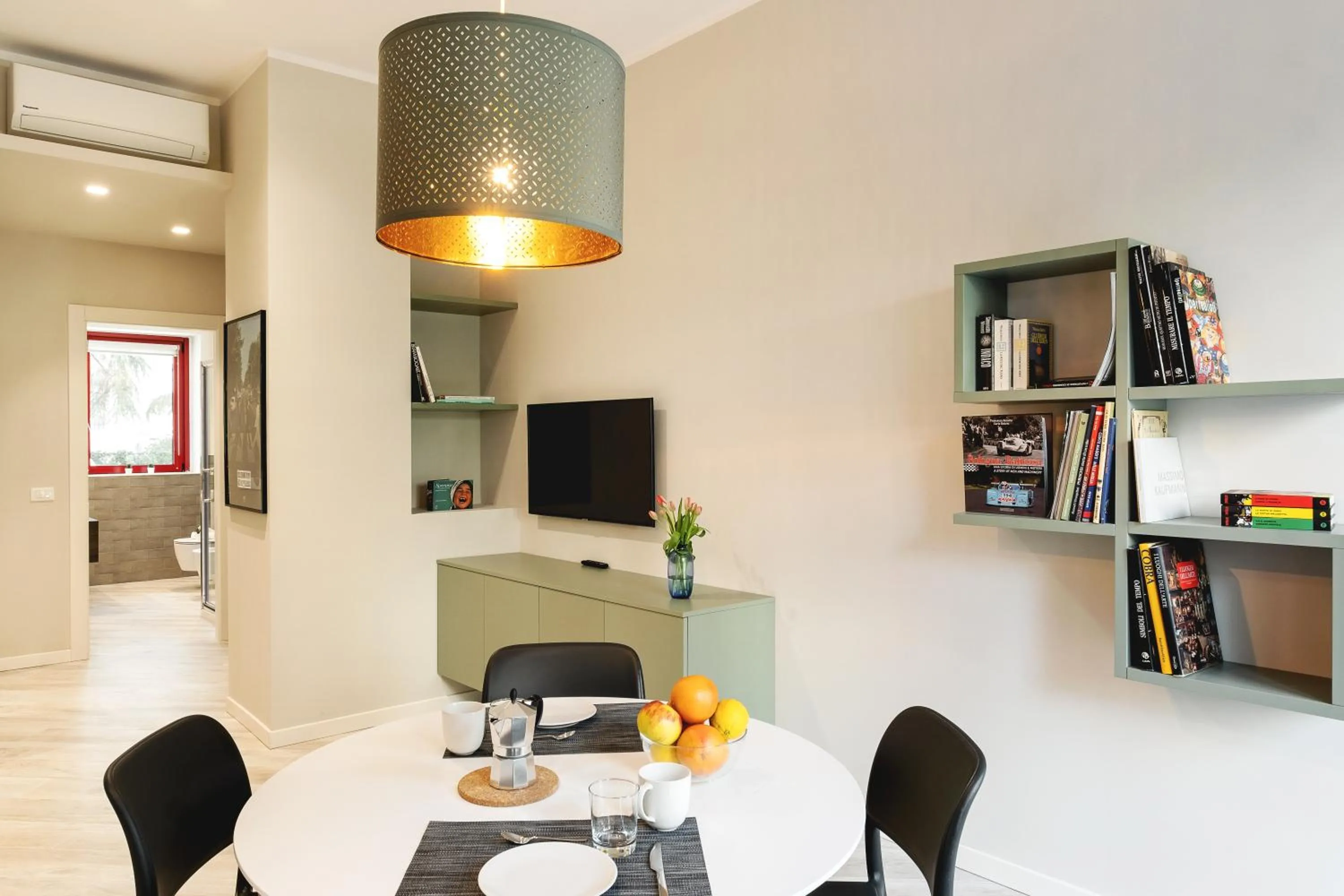 Dining area in Maggiore Residence Flats