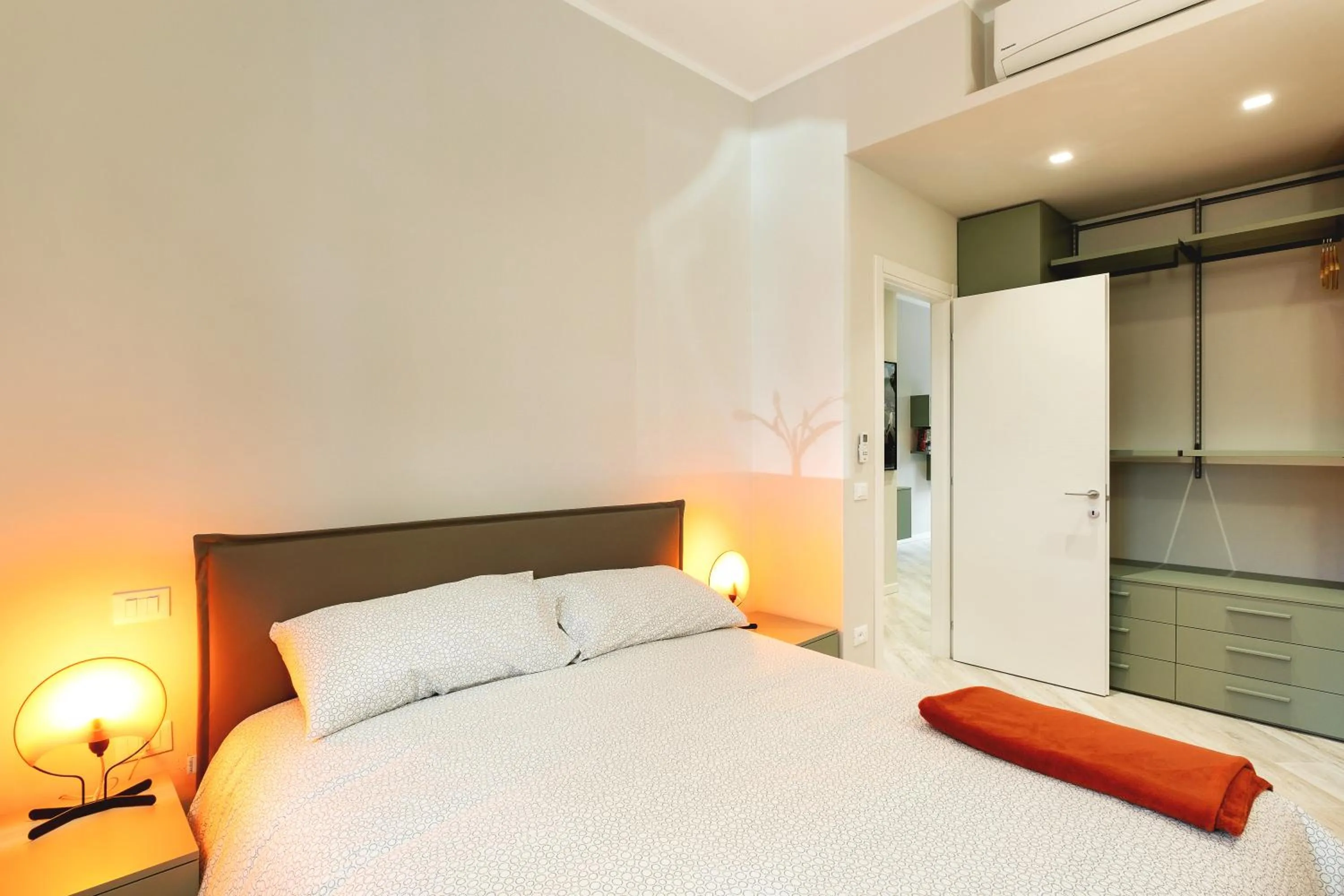 Bedroom, Bed in Maggiore Residence Flats