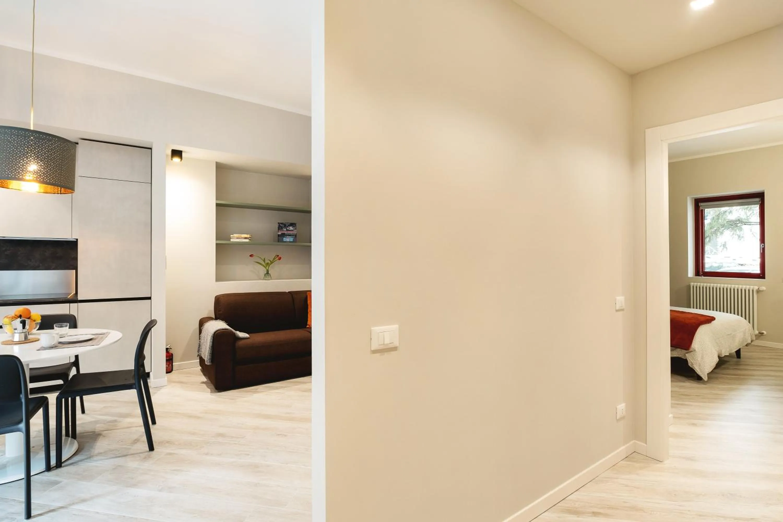 Living room, Bed in Maggiore Residence Flats